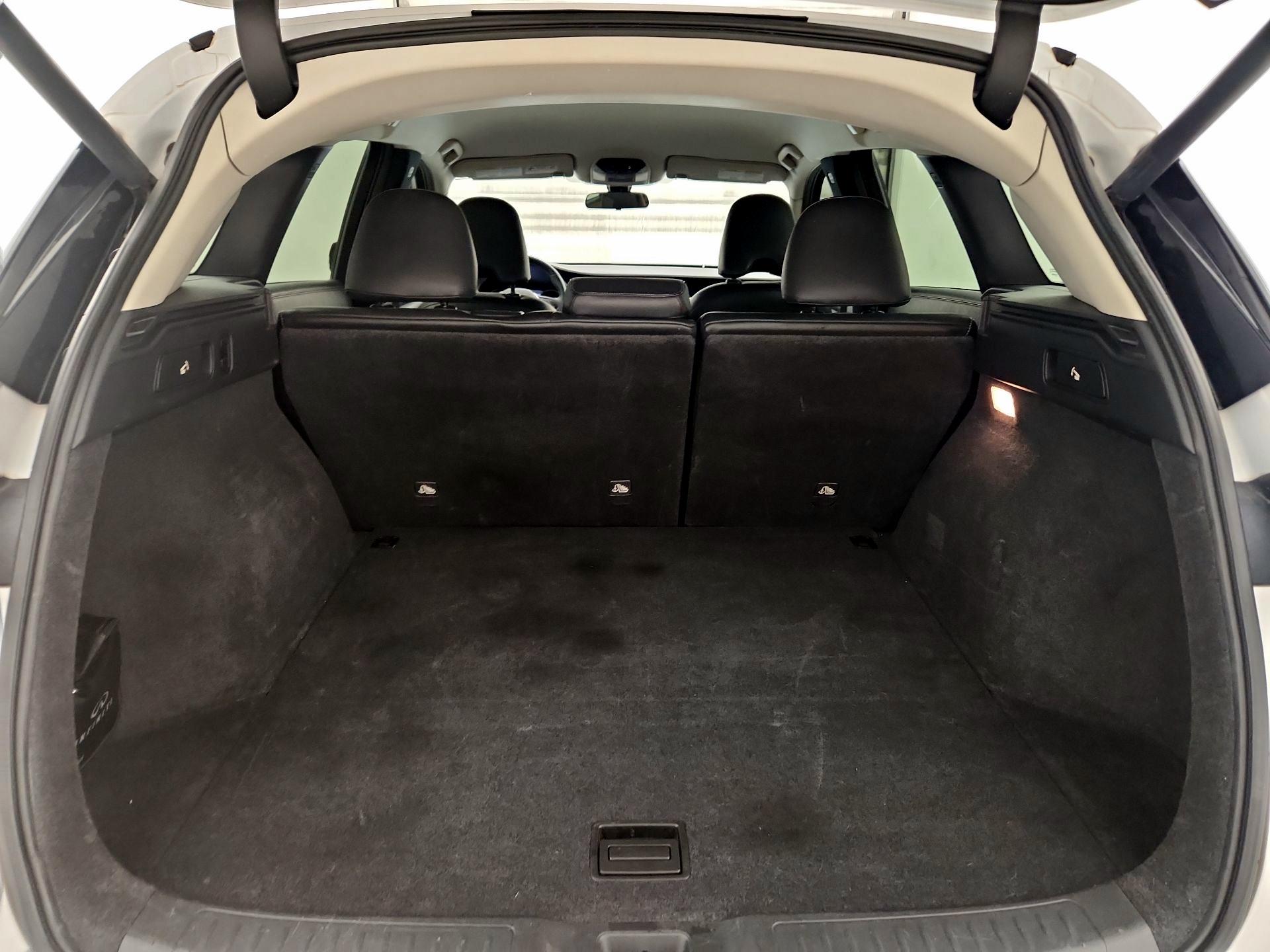 Thumbnail: 2019 INFINITI QX50 - 20