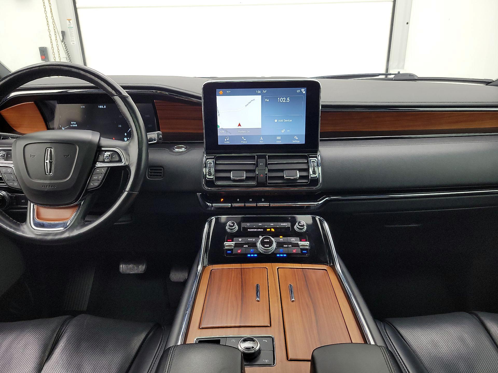 Thumbnail: 2019 Lincoln Navigator - 9