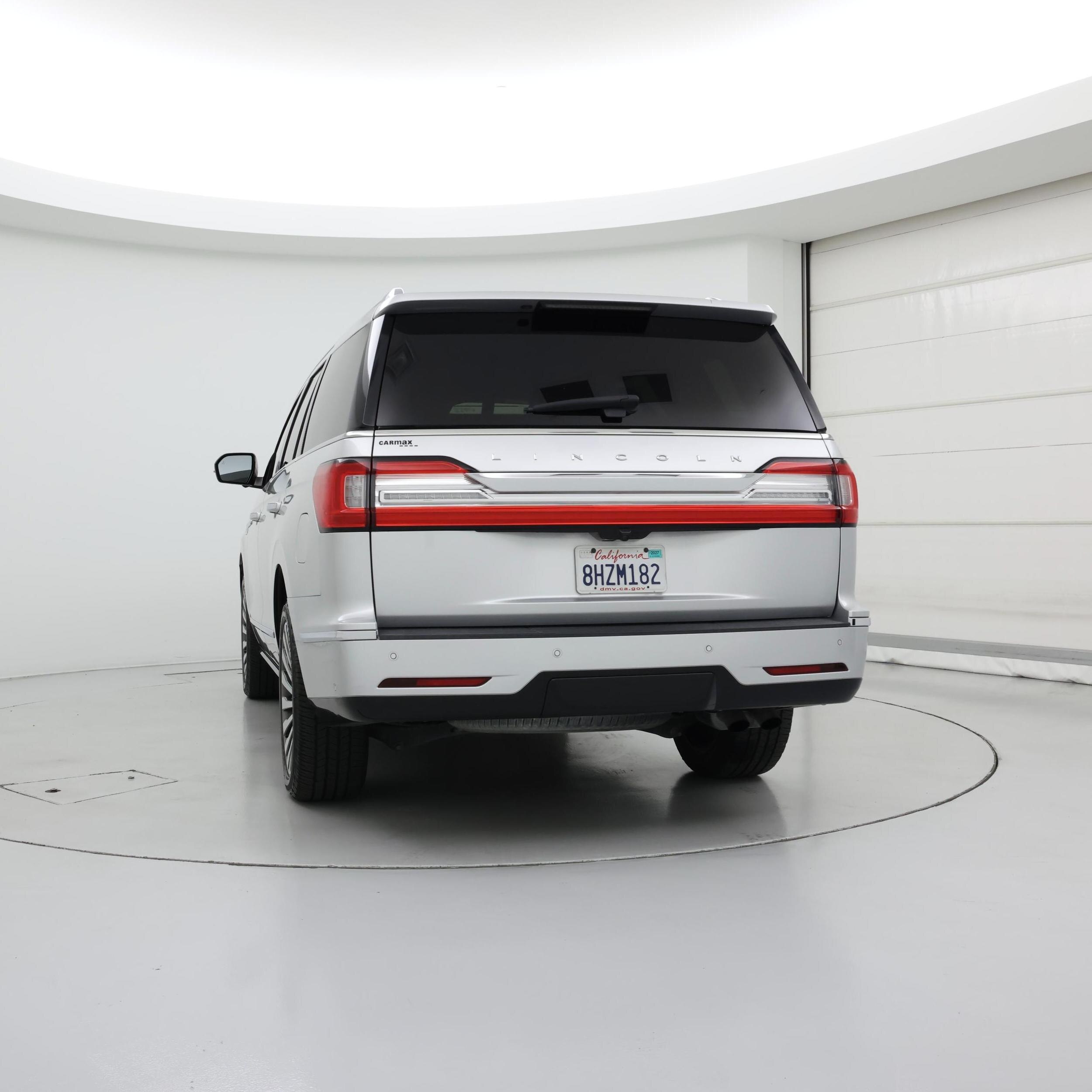 Thumbnail: 2019 Lincoln Navigator - 6