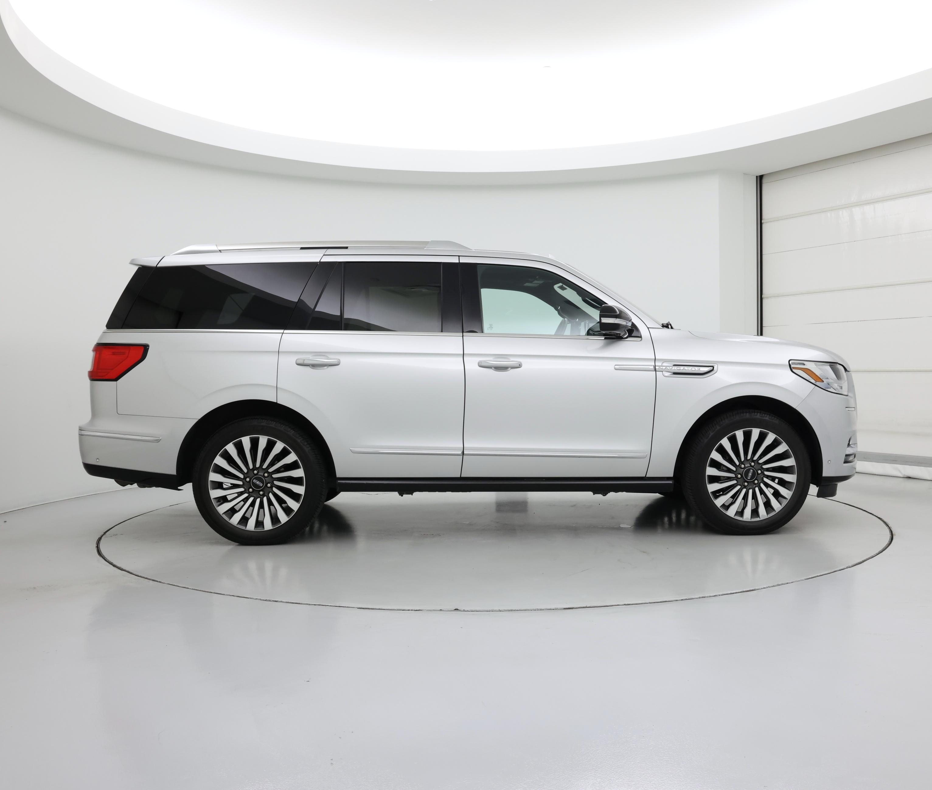 Thumbnail: 2019 Lincoln Navigator - 7