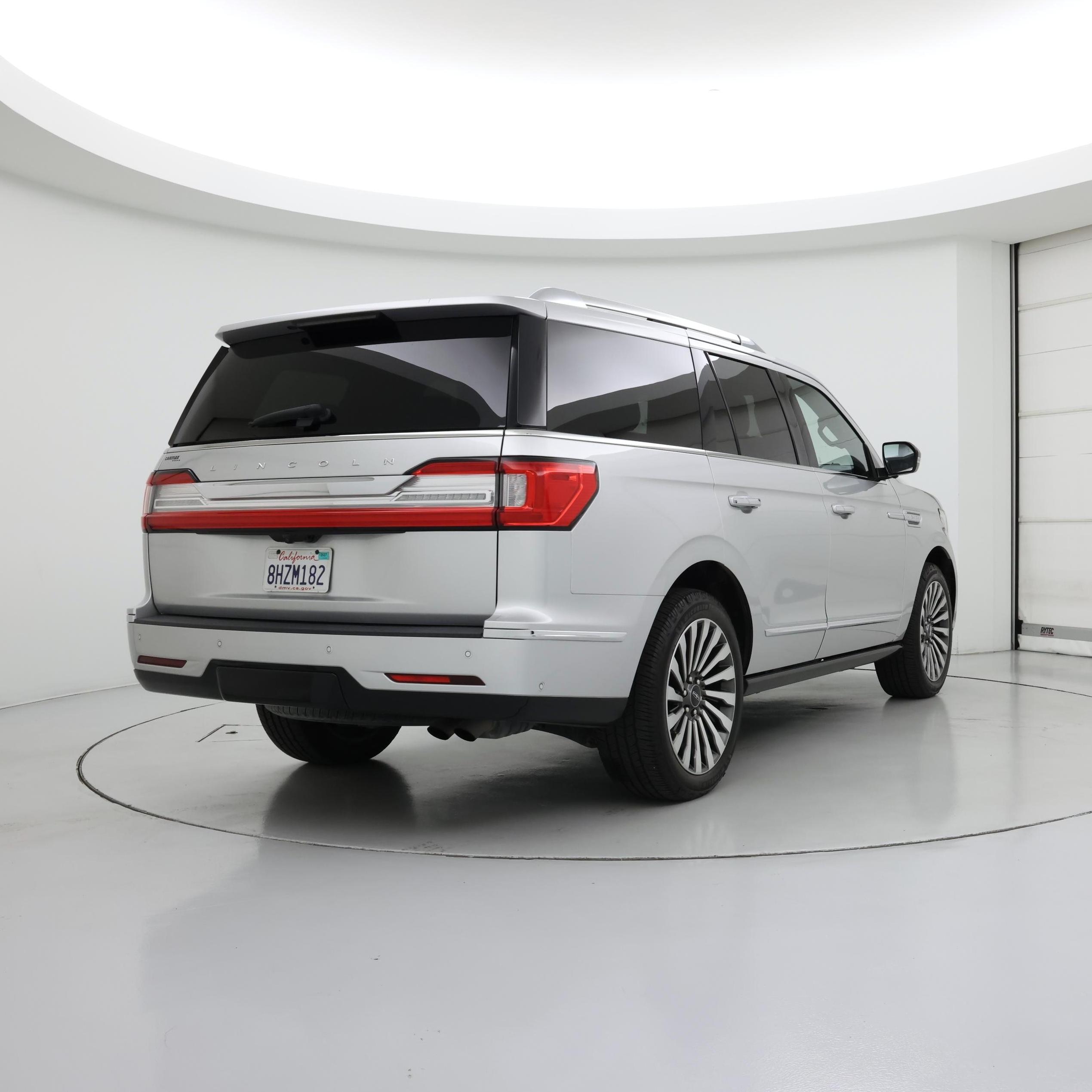 Thumbnail: 2019 Lincoln Navigator - 8