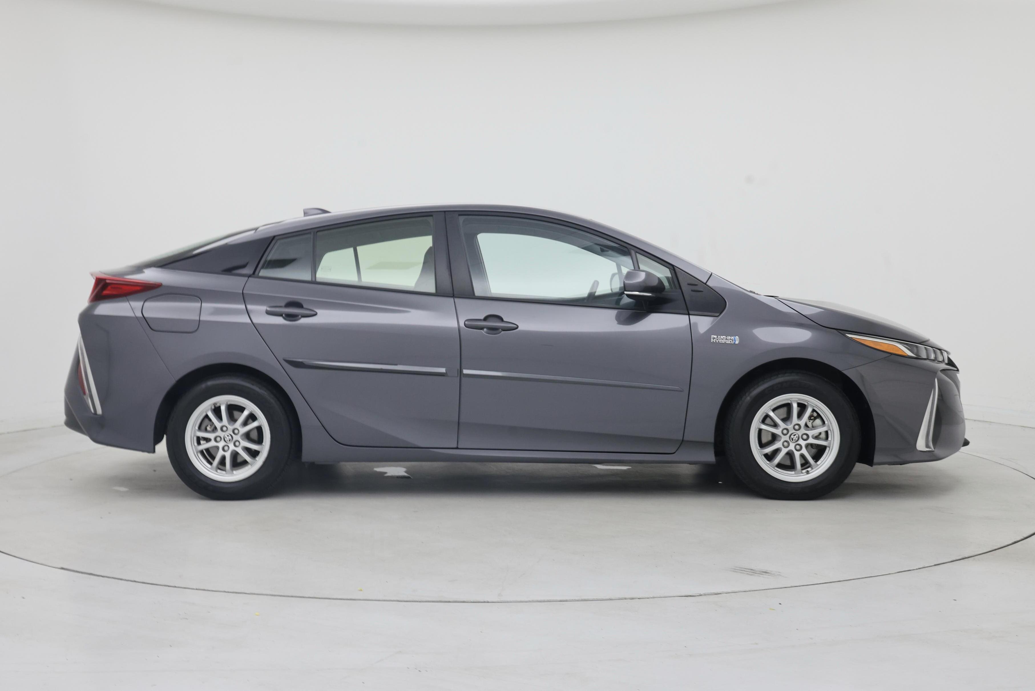 Thumbnail: 2021 Toyota Prius Prime - 7