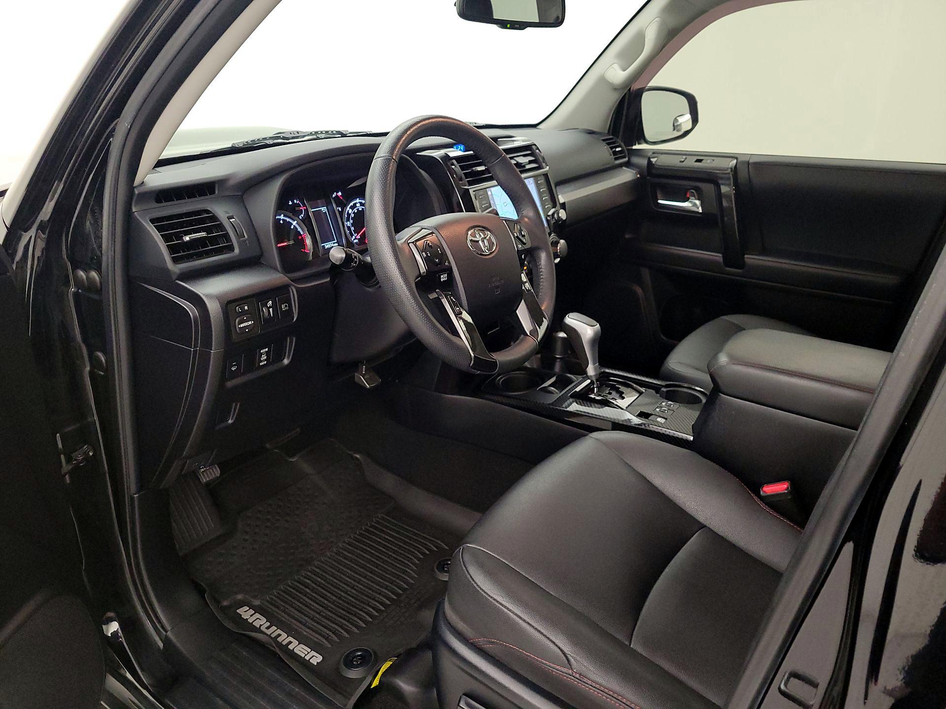 Thumbnail: 2020 Toyota 4Runner - 11