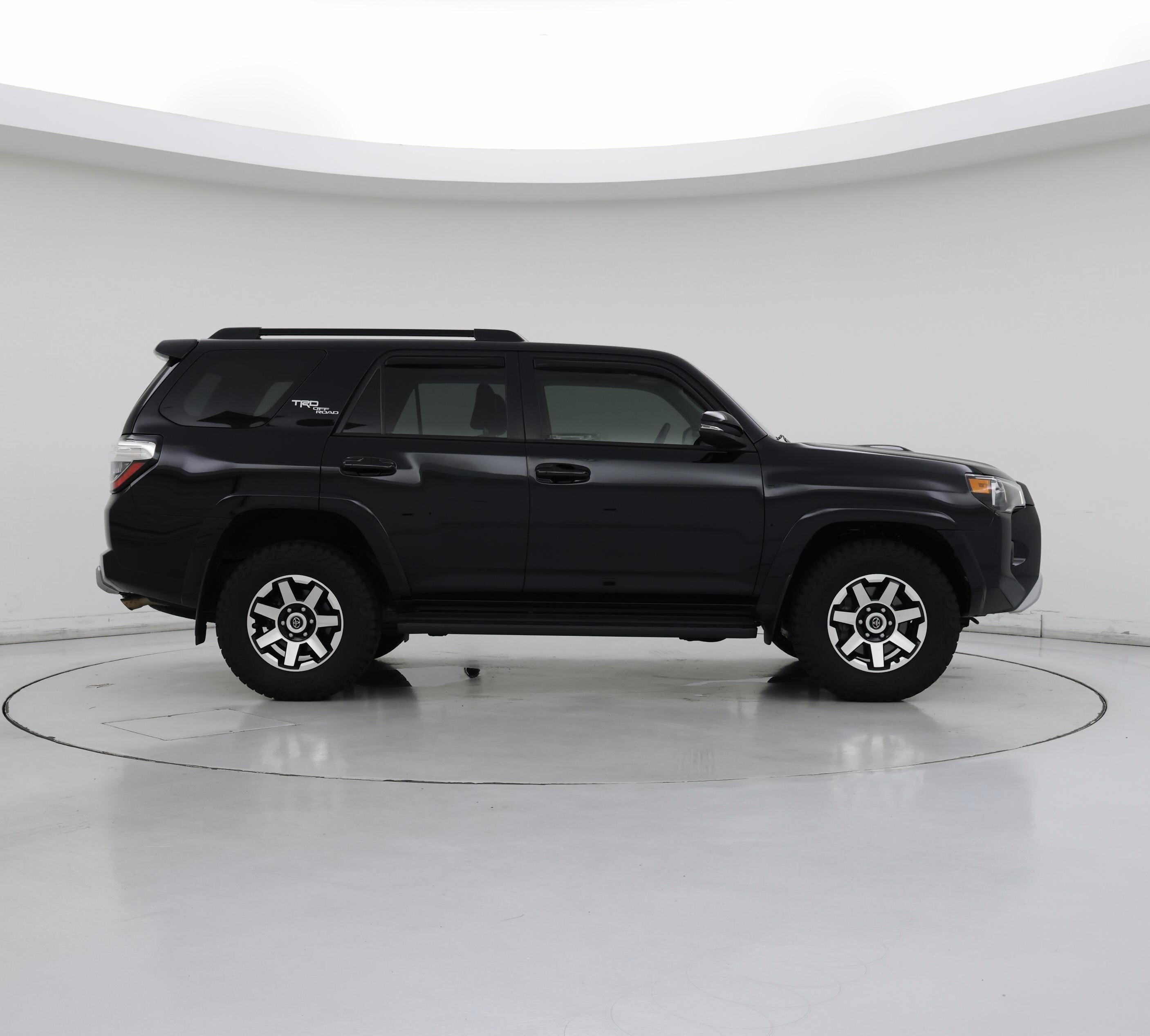 Thumbnail: 2020 Toyota 4Runner - 7