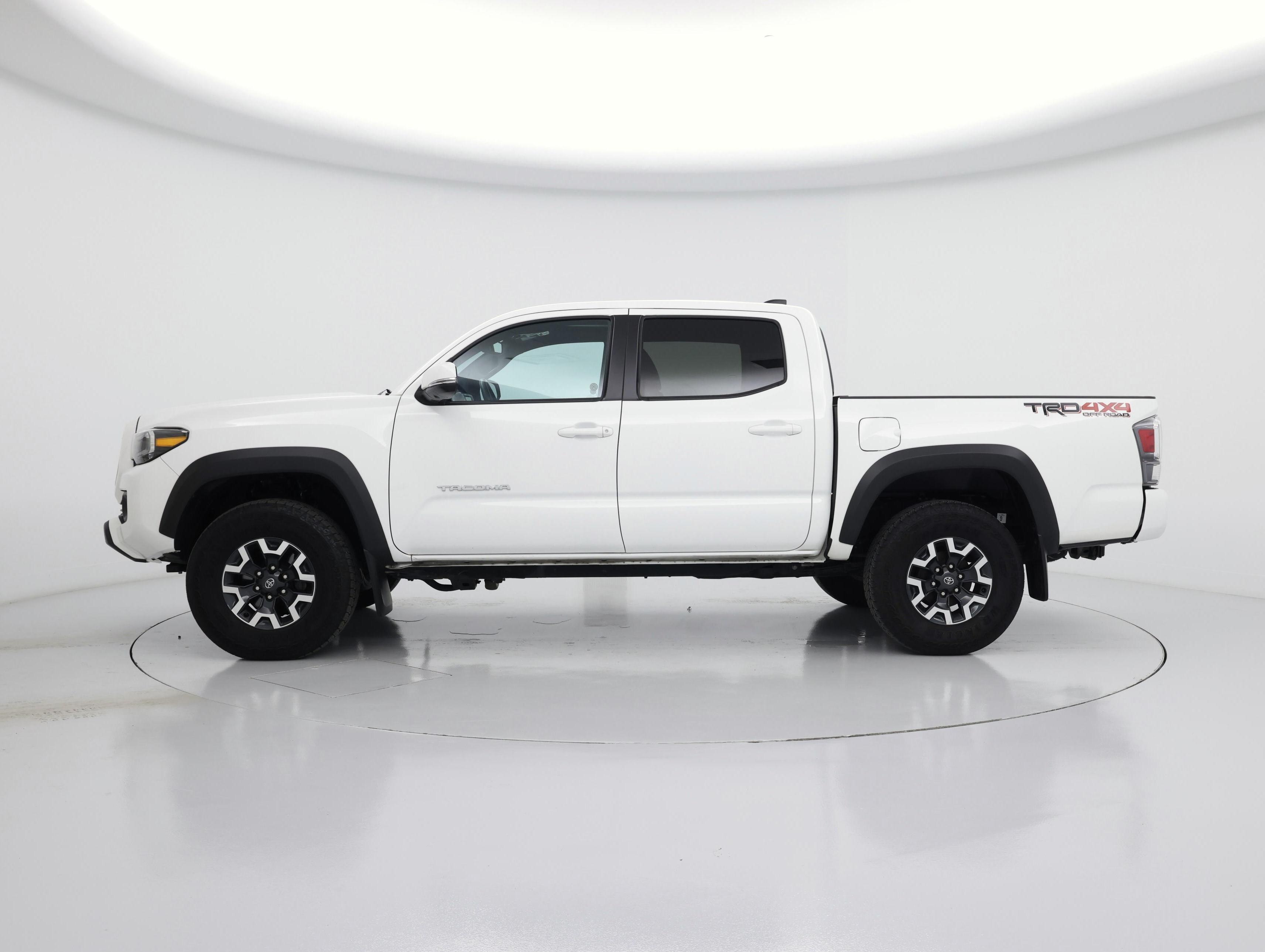 Thumbnail: 2023 Toyota Tacoma - 3