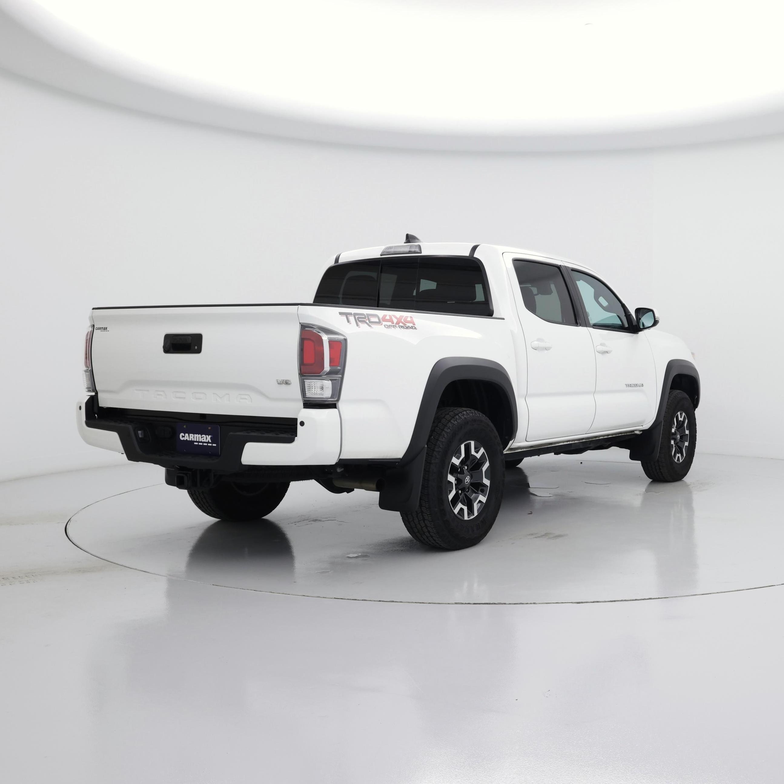 Thumbnail: 2023 Toyota Tacoma - 8