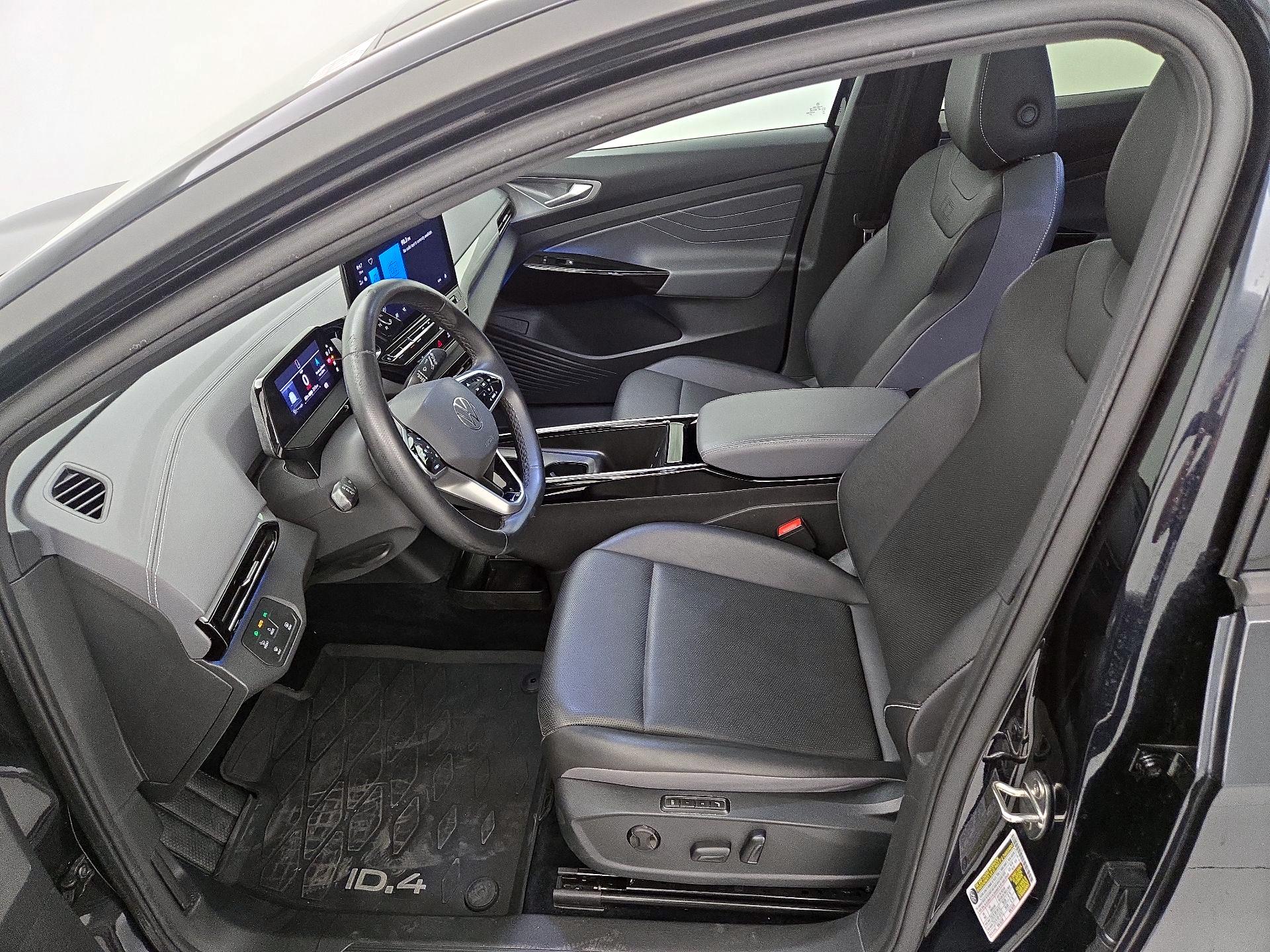 Thumbnail: 2023 Volkswagen ID.4 - 11