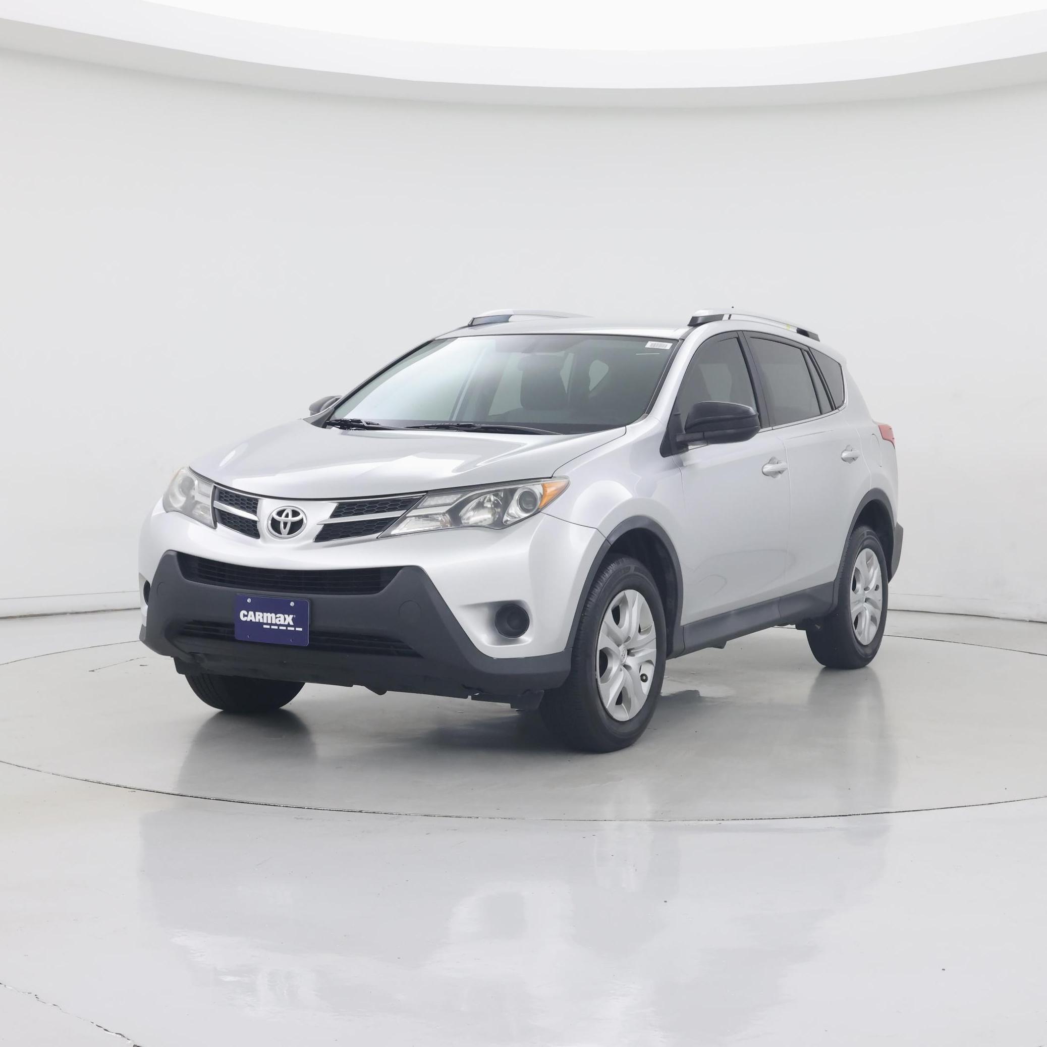 Thumbnail: 2015 Toyota RAV4 - 4