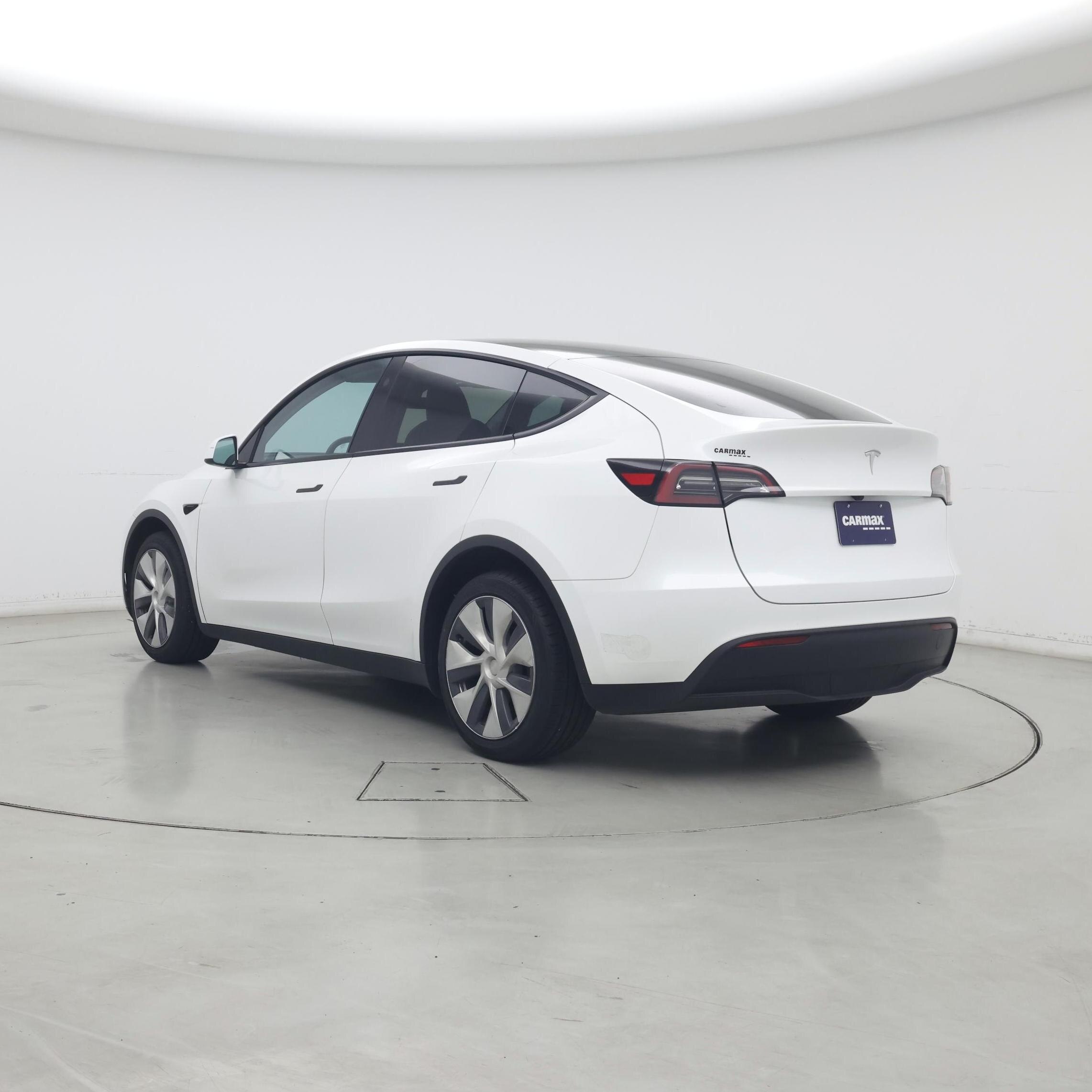 Thumbnail: 2023 Tesla Model Y - 2