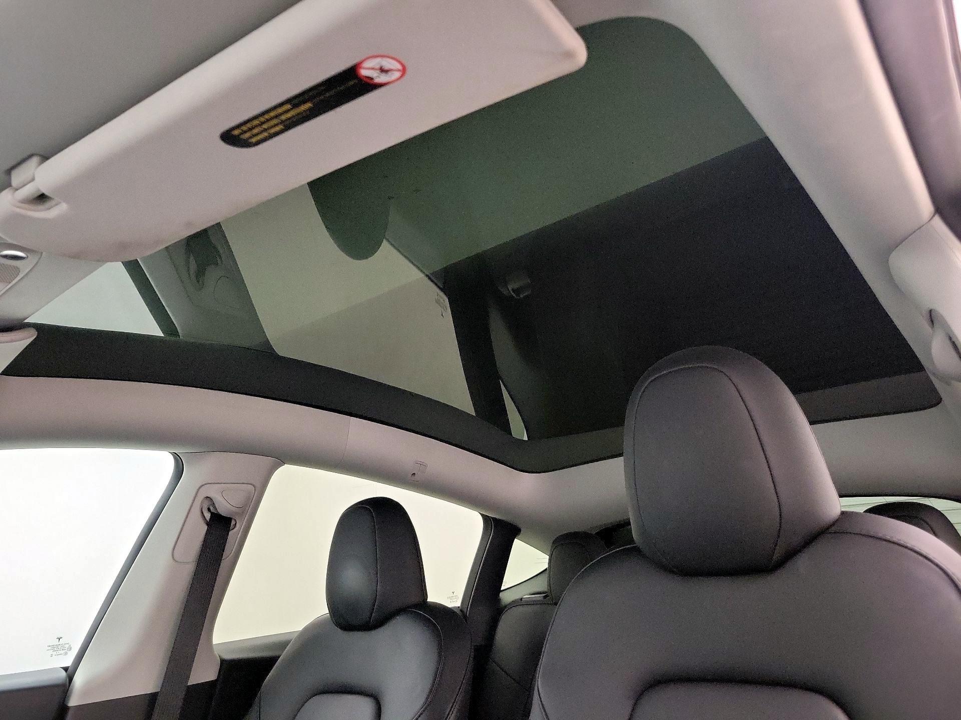 Thumbnail: 2023 Tesla Model Y - 19