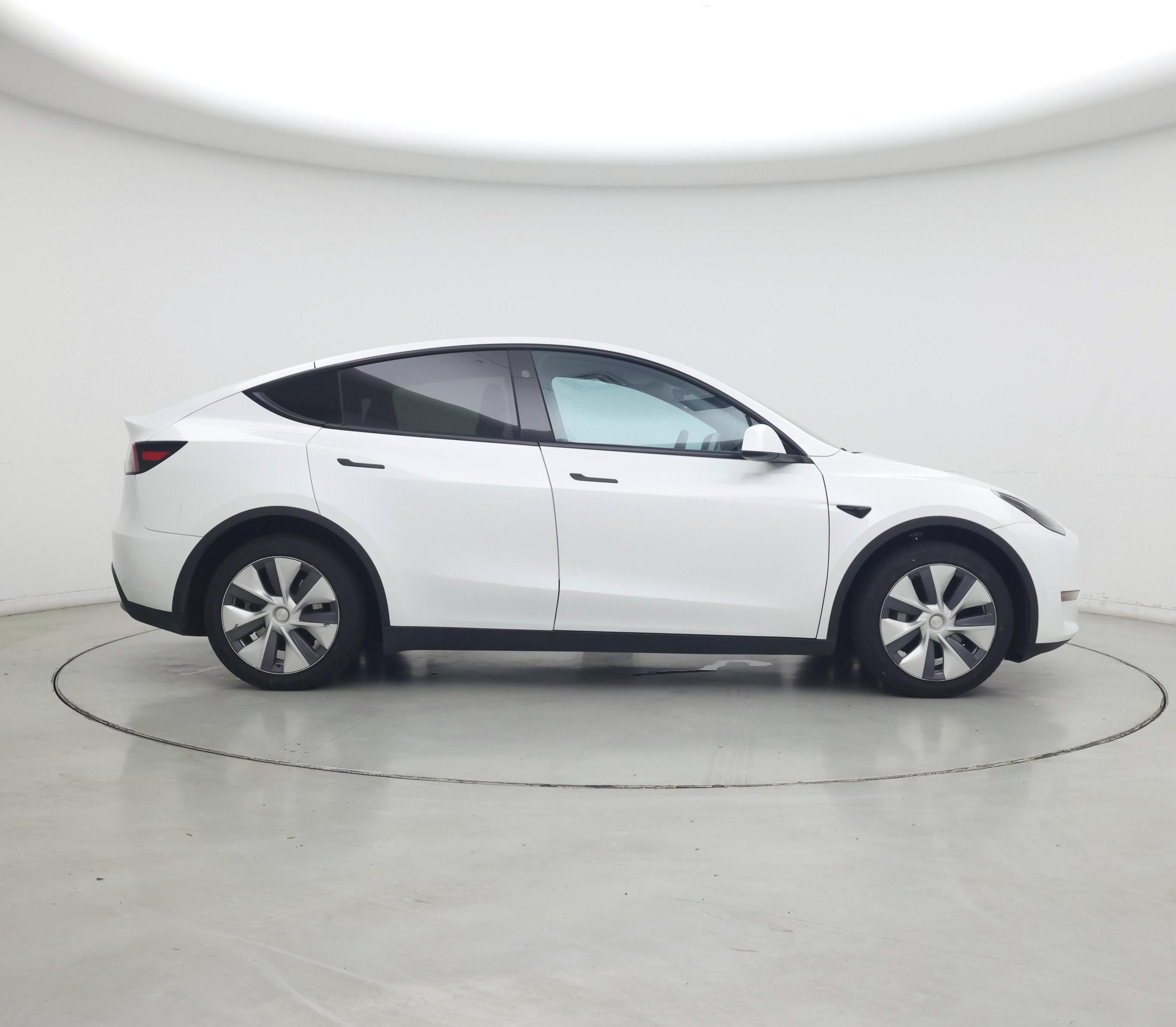 Thumbnail: 2023 Tesla Model Y - 7