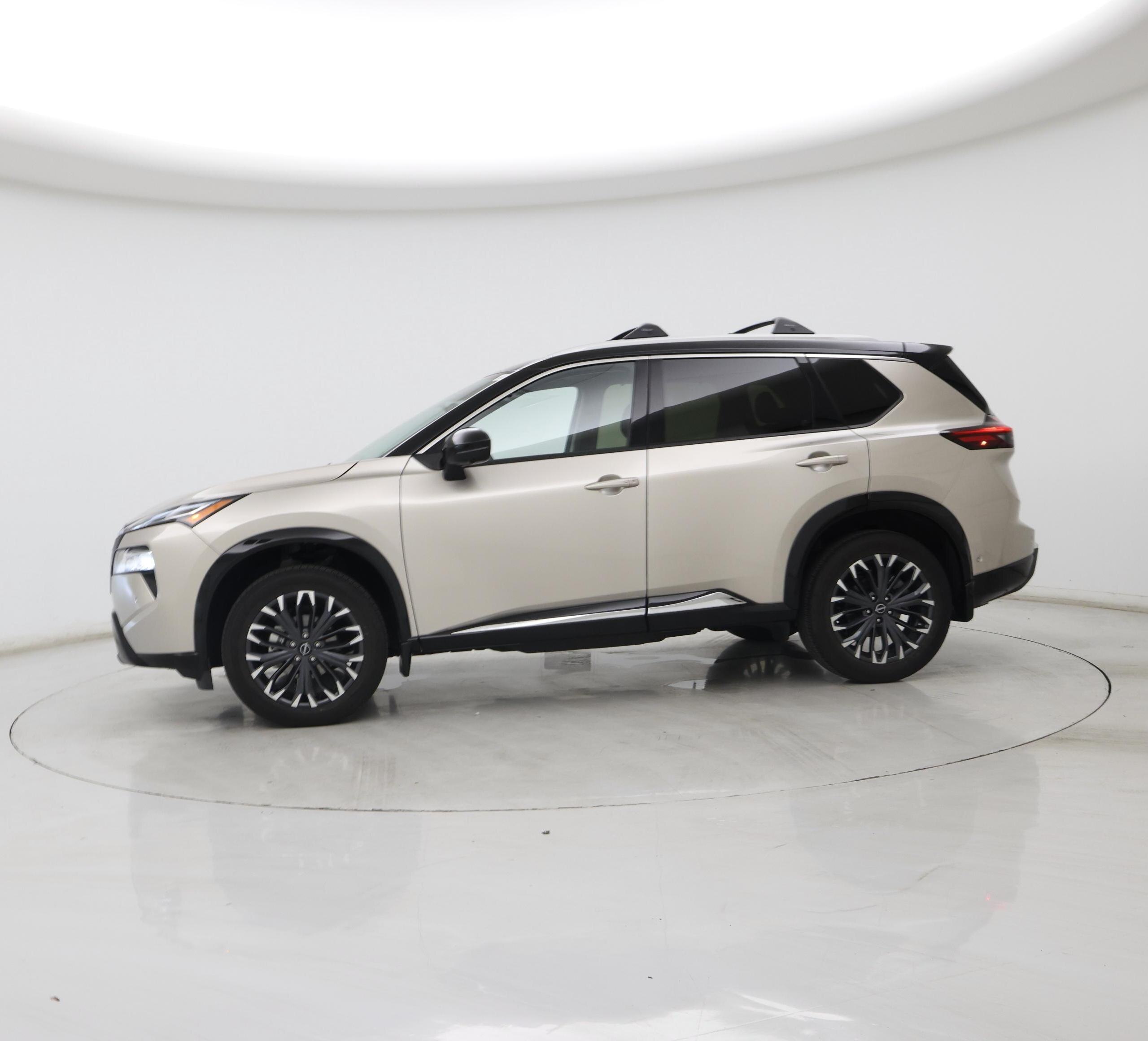 Thumbnail: 2025 Nissan Rogue - 3
