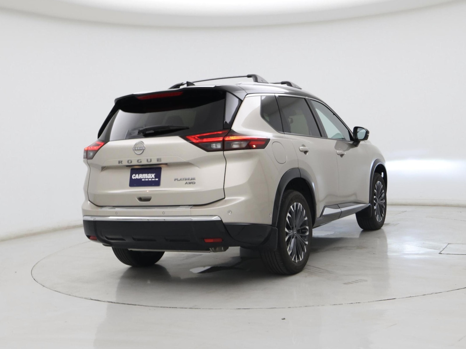 2025 Nissan Rogue Platinum - Photo 9