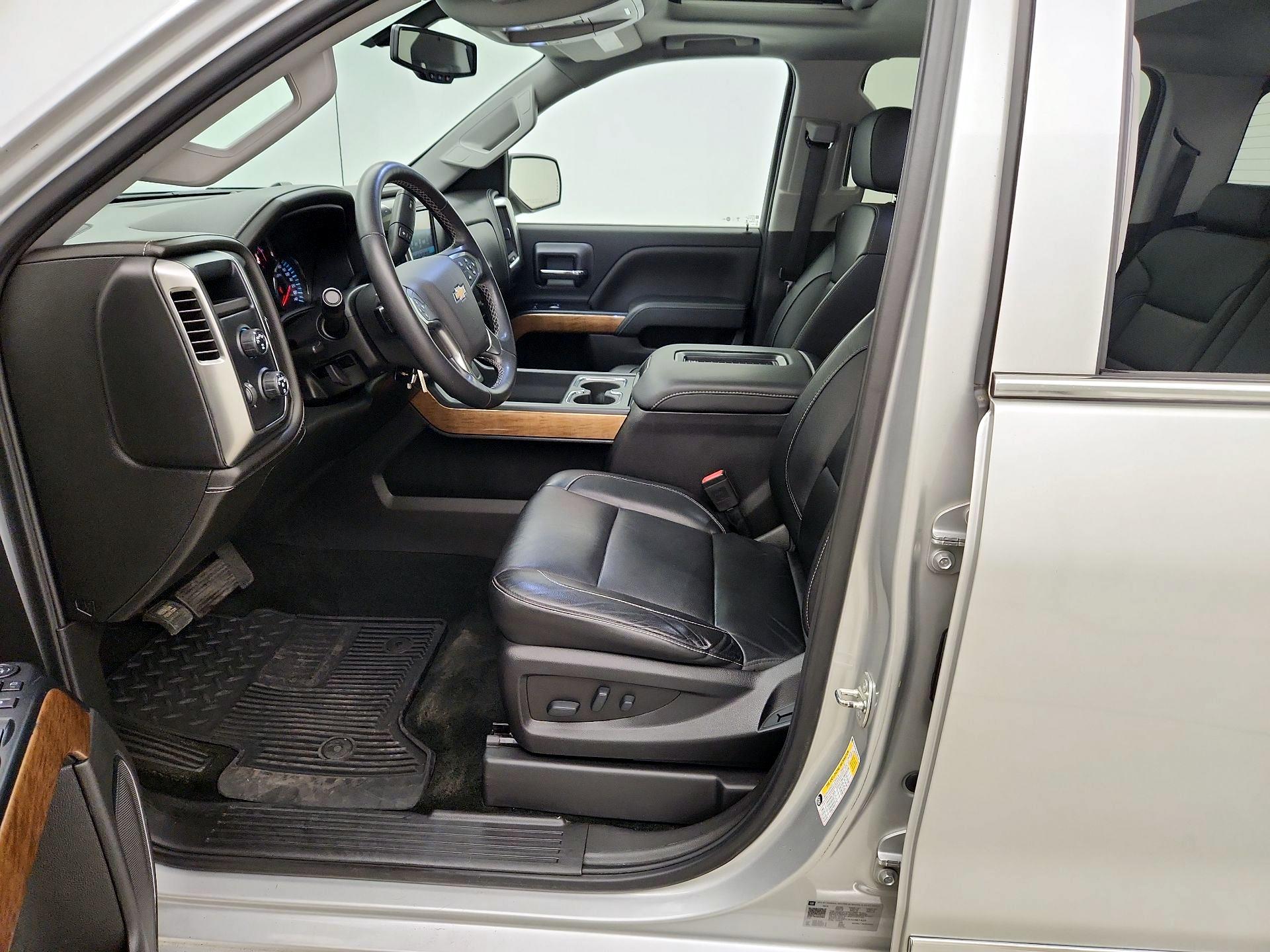 Thumbnail: 2018 Chevrolet Silverado 1500 - 11