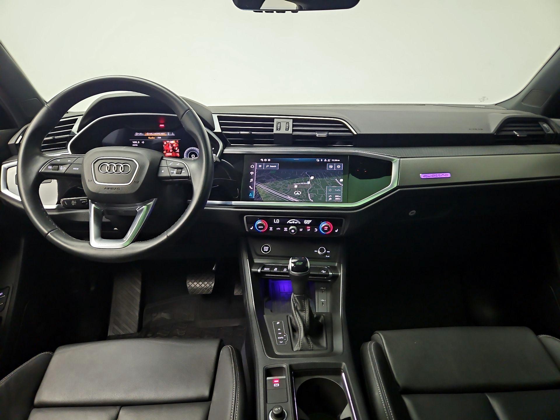 Thumbnail: 2024 Audi Q3 - 9