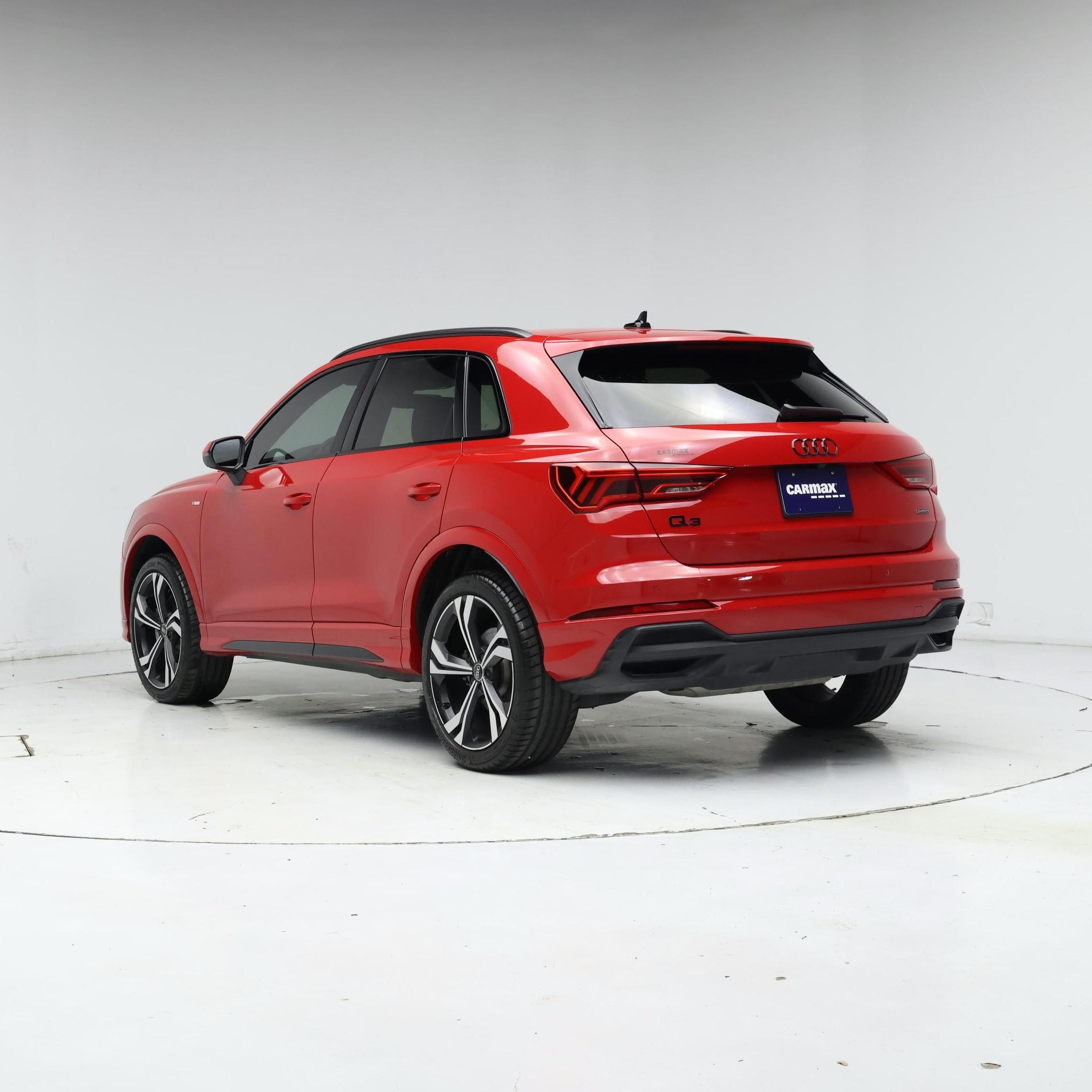 Thumbnail: 2024 Audi Q3 - 2