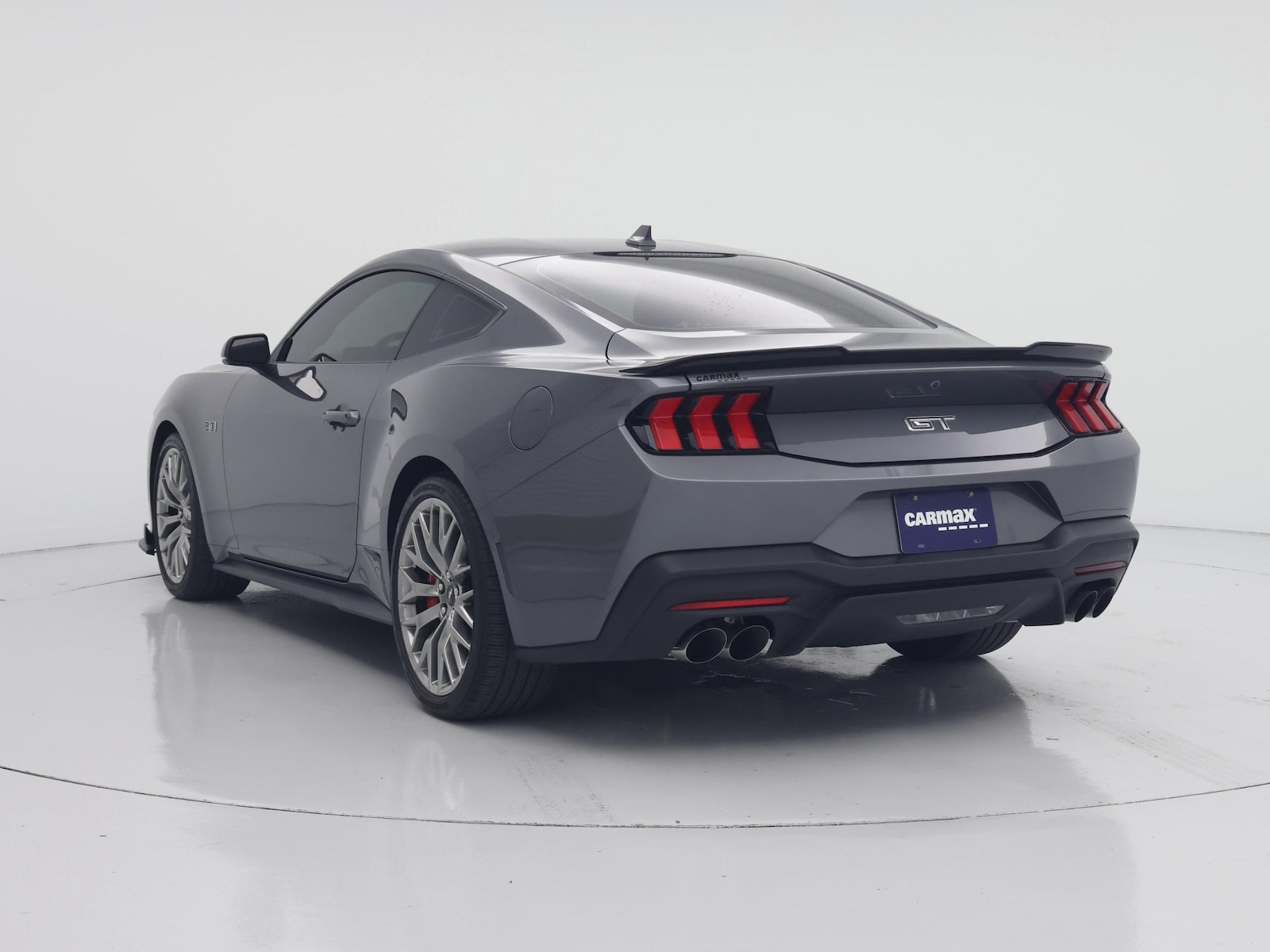 2024 Ford Mustang GT Premium - Photo 3