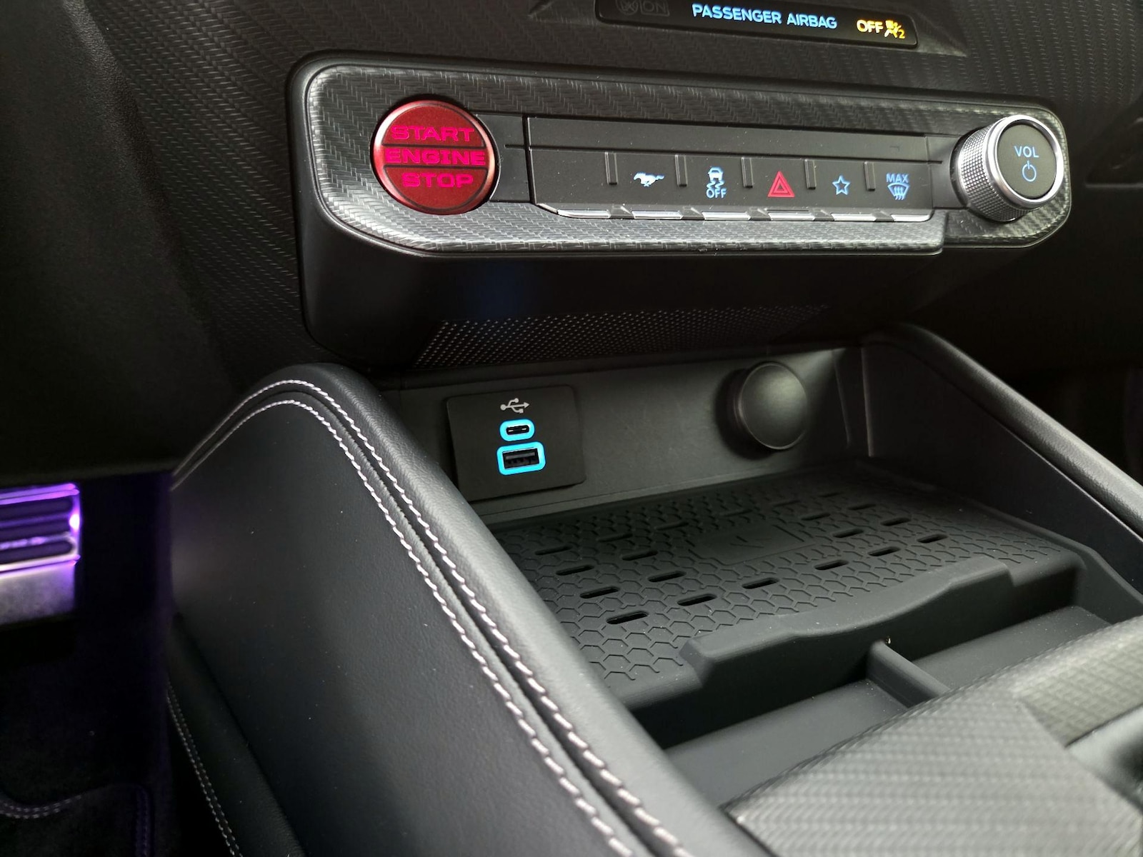 2024 Ford Mustang GT Premium - Photo 20
