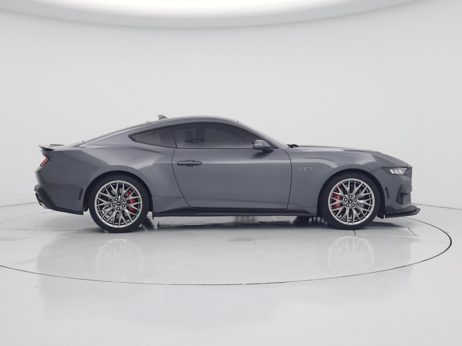2024 Ford Mustang GT Premium - Photo 8