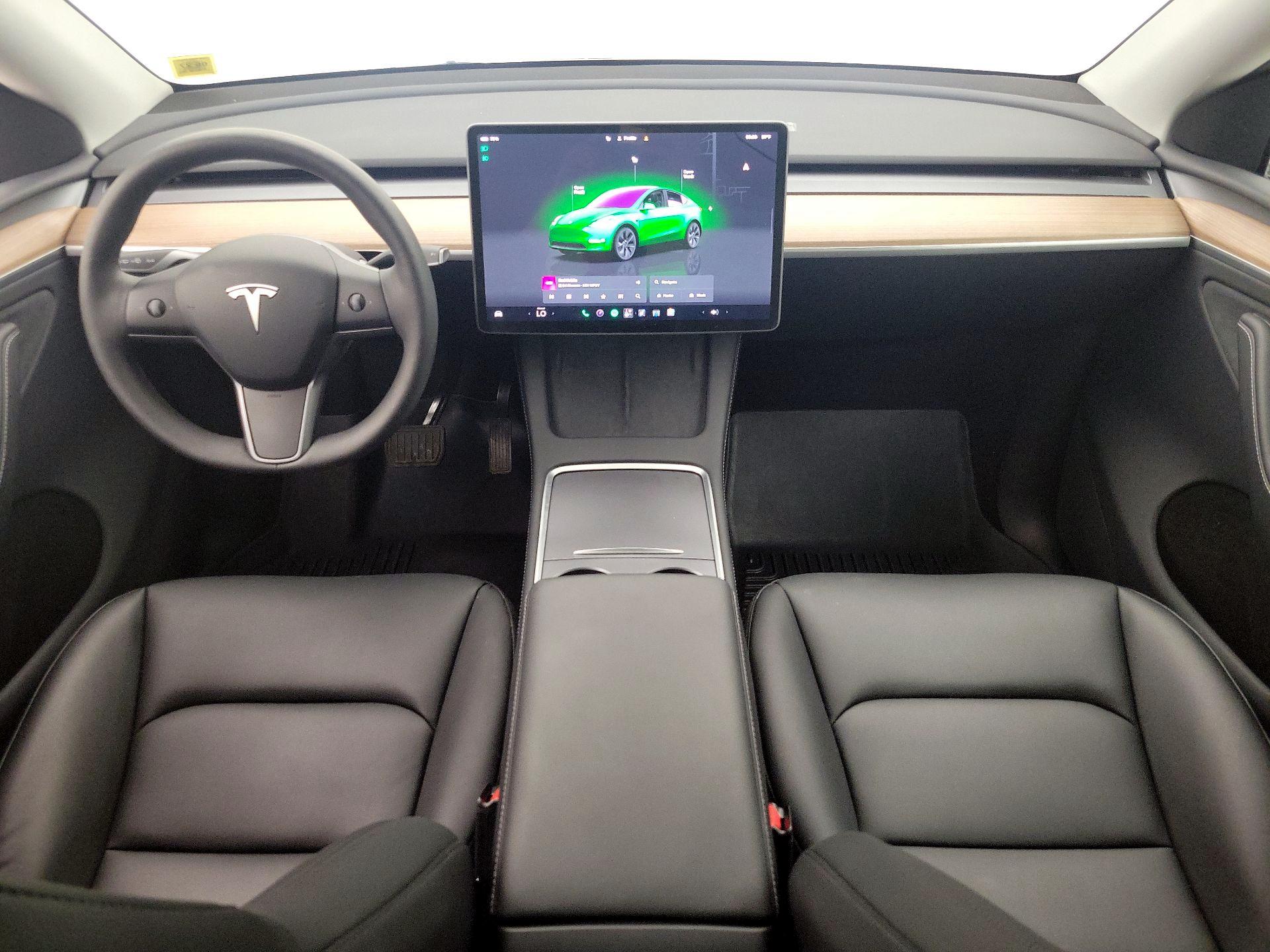 Thumbnail: 2025 Tesla Model Y - 9