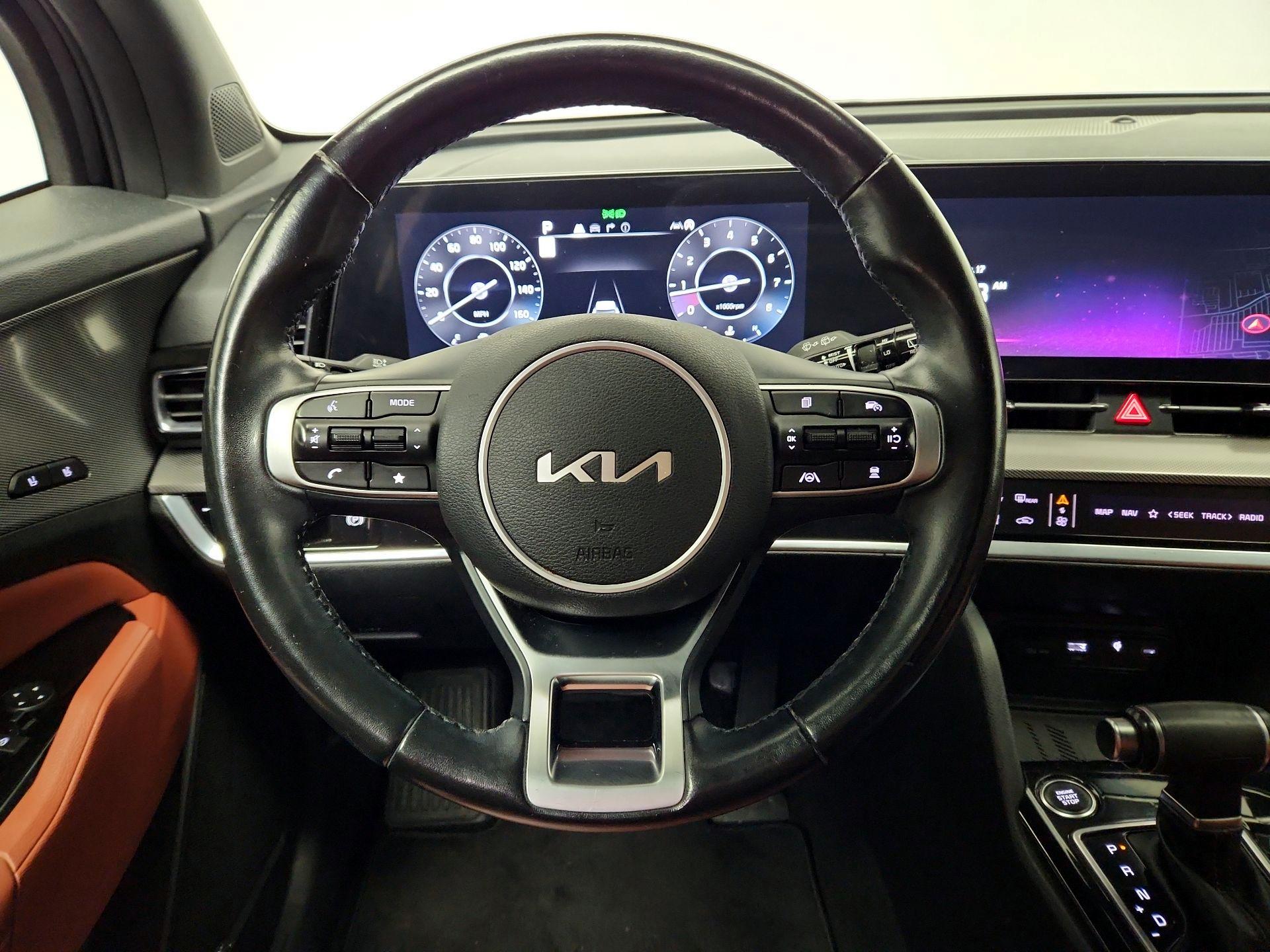 Thumbnail: 2023 Kia Sportage - 10
