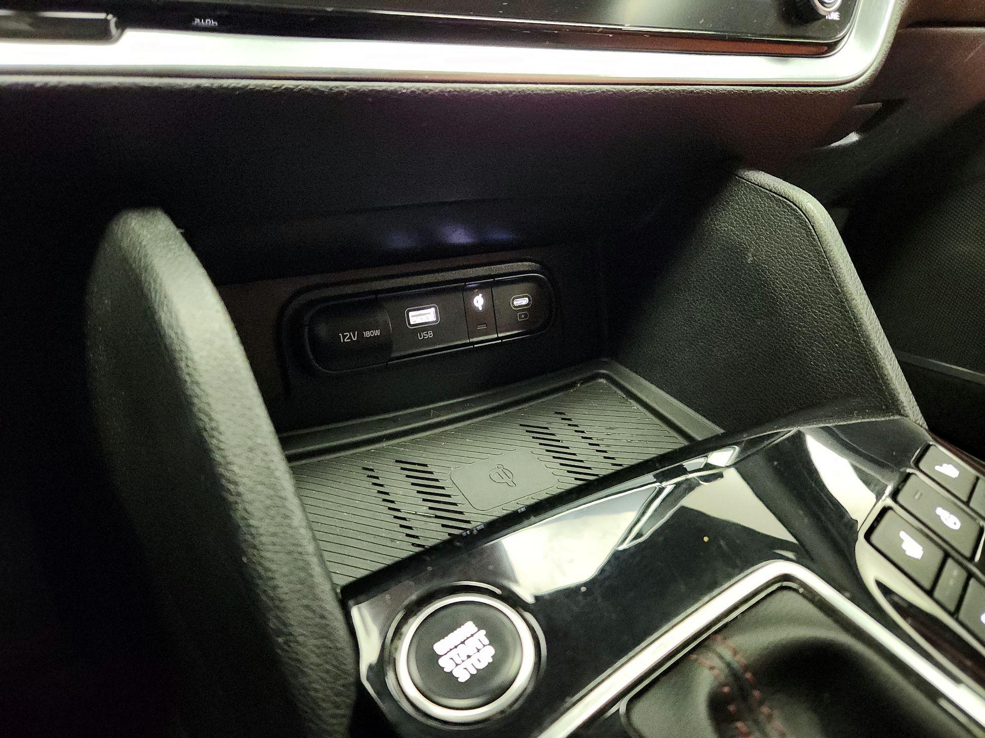 Thumbnail: 2023 Kia Sportage - 19