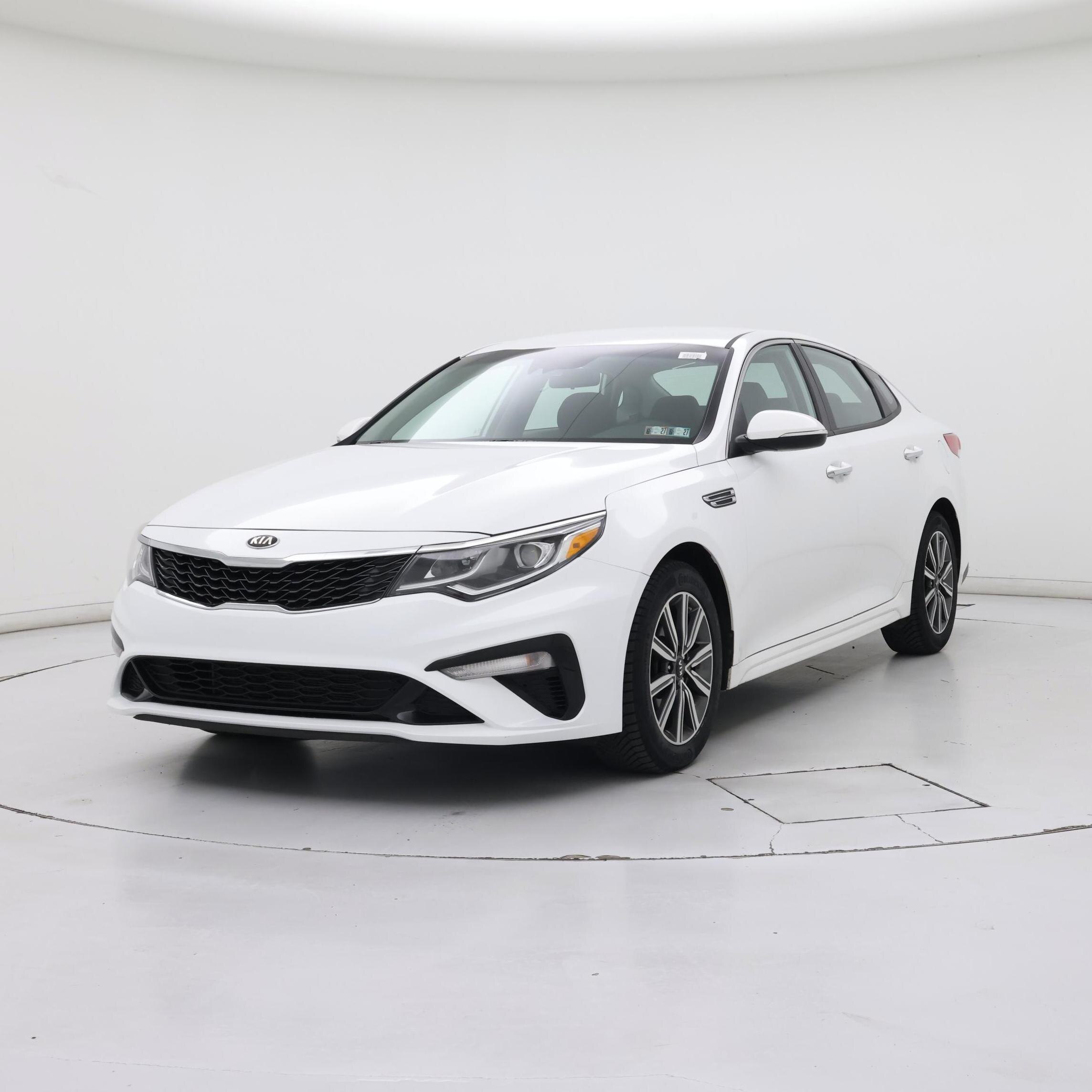 Thumbnail: 2019 Kia Optima - 4