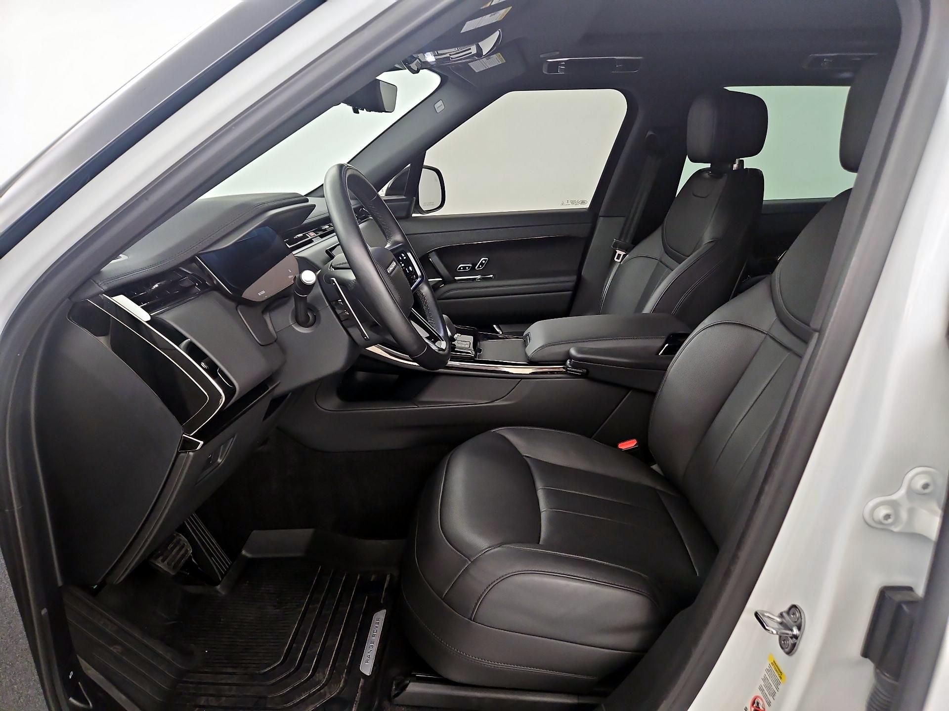 Thumbnail: 2024 Land Rover Range Rover Sport - 9