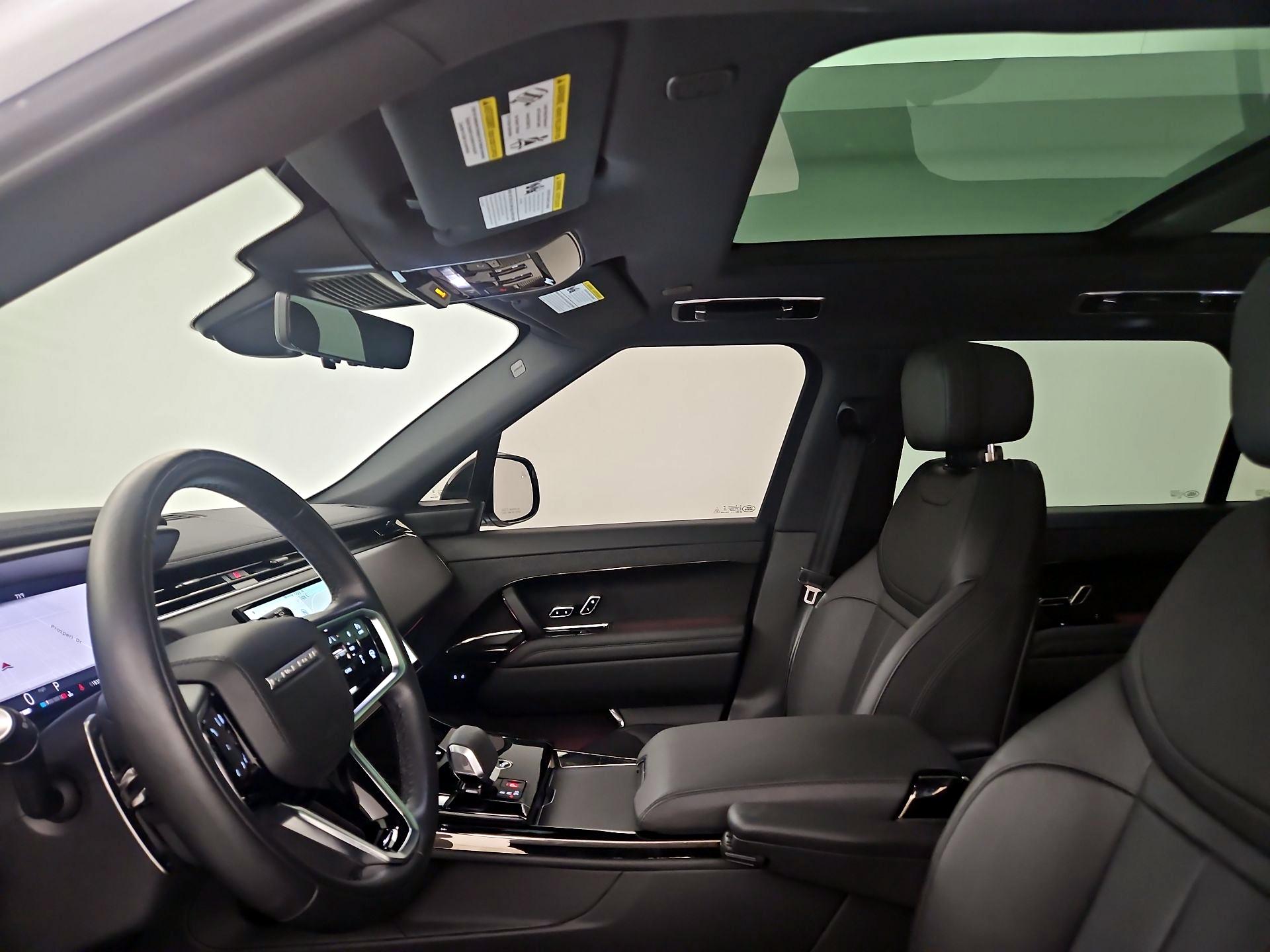 Thumbnail: 2024 Land Rover Range Rover Sport - 17