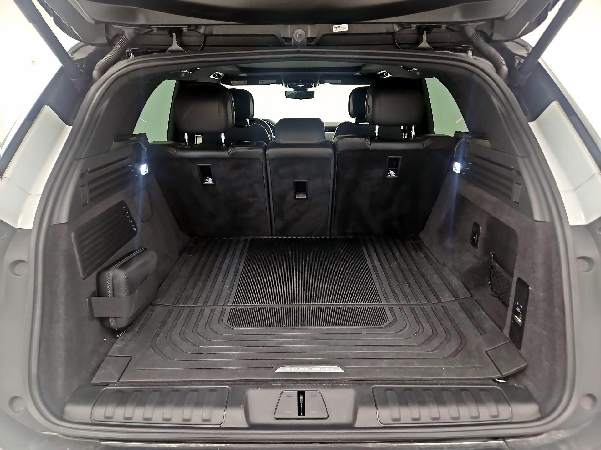 Thumbnail: 2024 Land Rover Range Rover Sport - 19