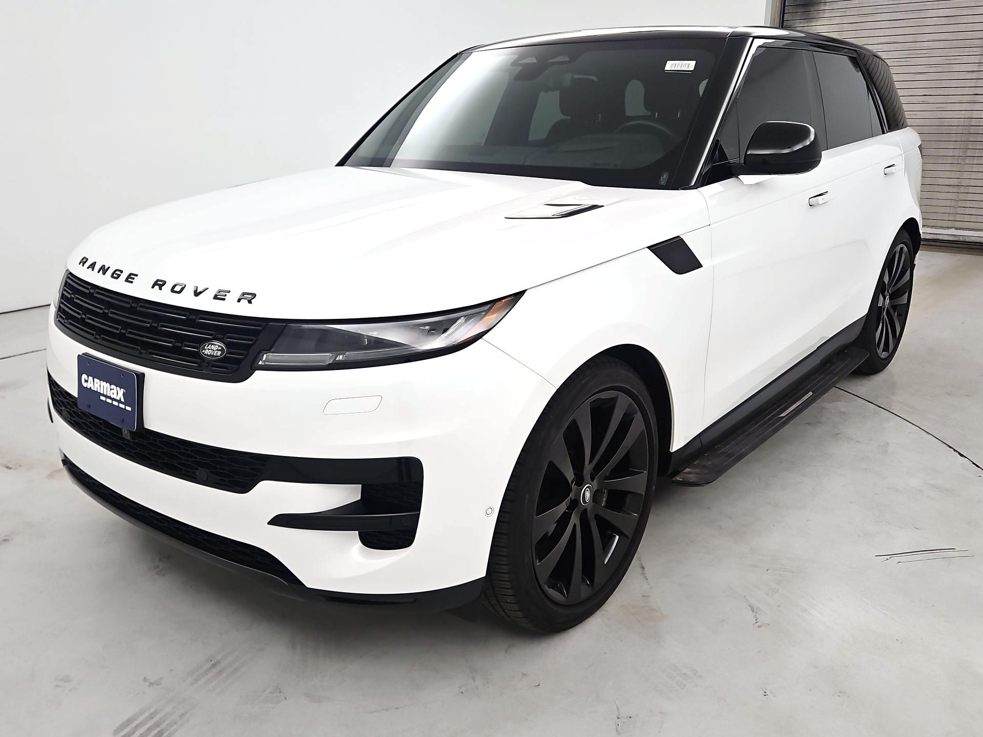 Thumbnail: 2024 Land Rover Range Rover Sport - 3