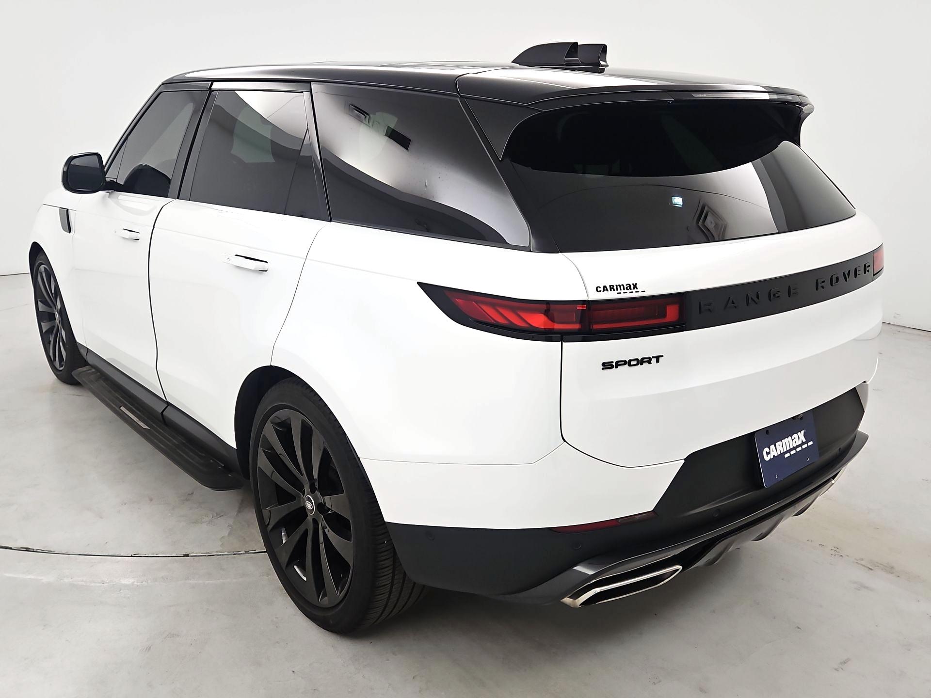 Thumbnail: 2024 Land Rover Range Rover Sport - 7