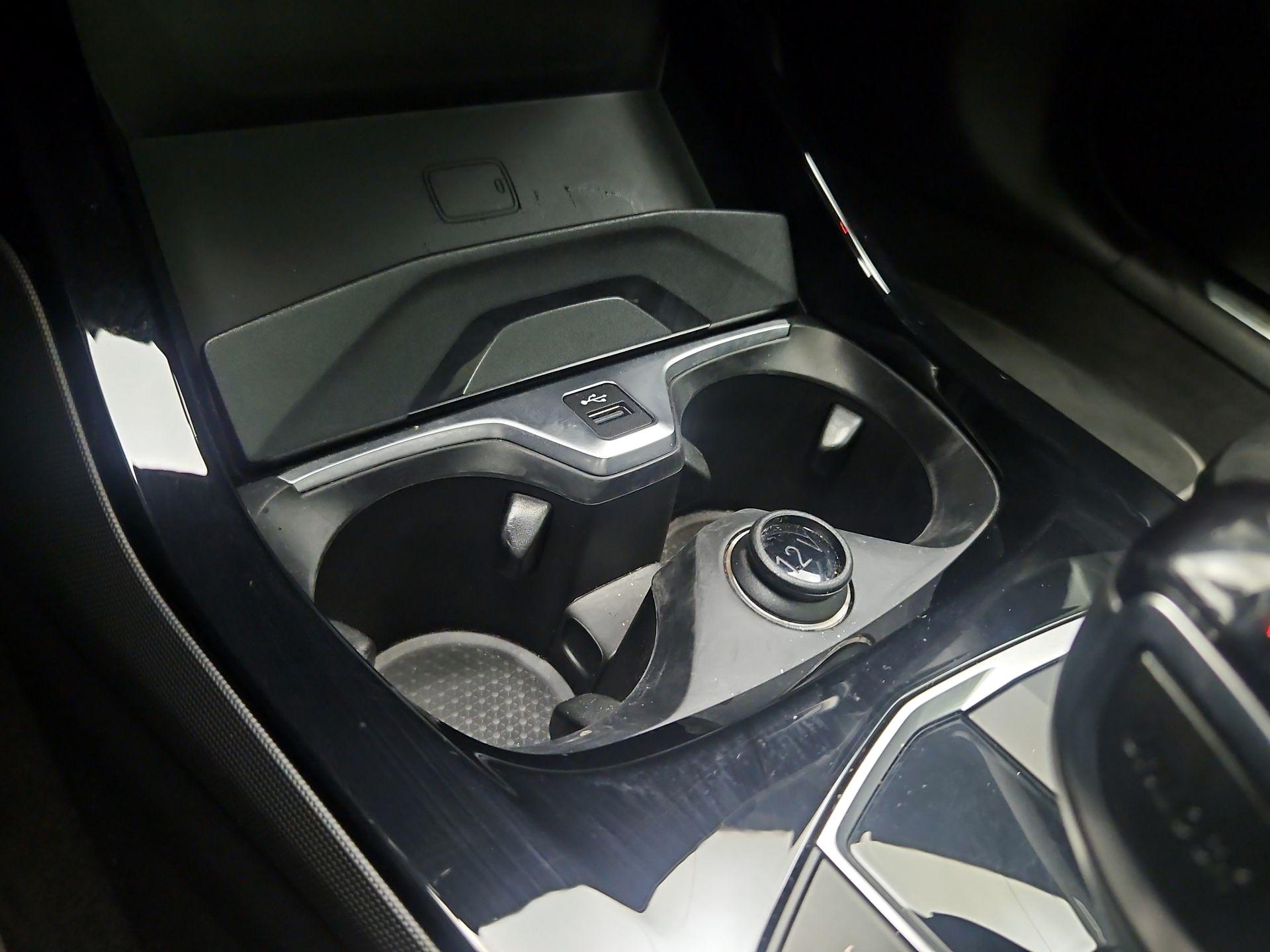 Thumbnail: 2022 BMW 2 Series - 19