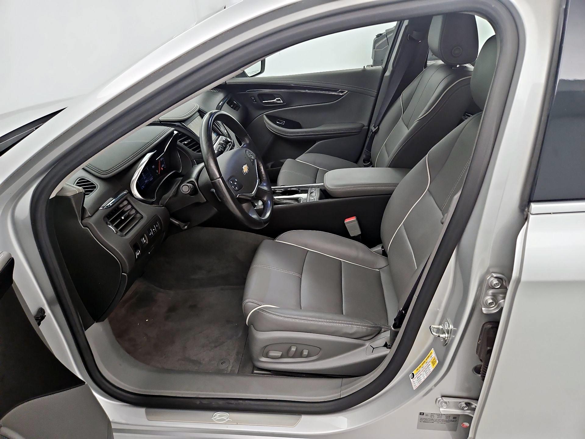 Thumbnail: 2017 Chevrolet Impala - 11