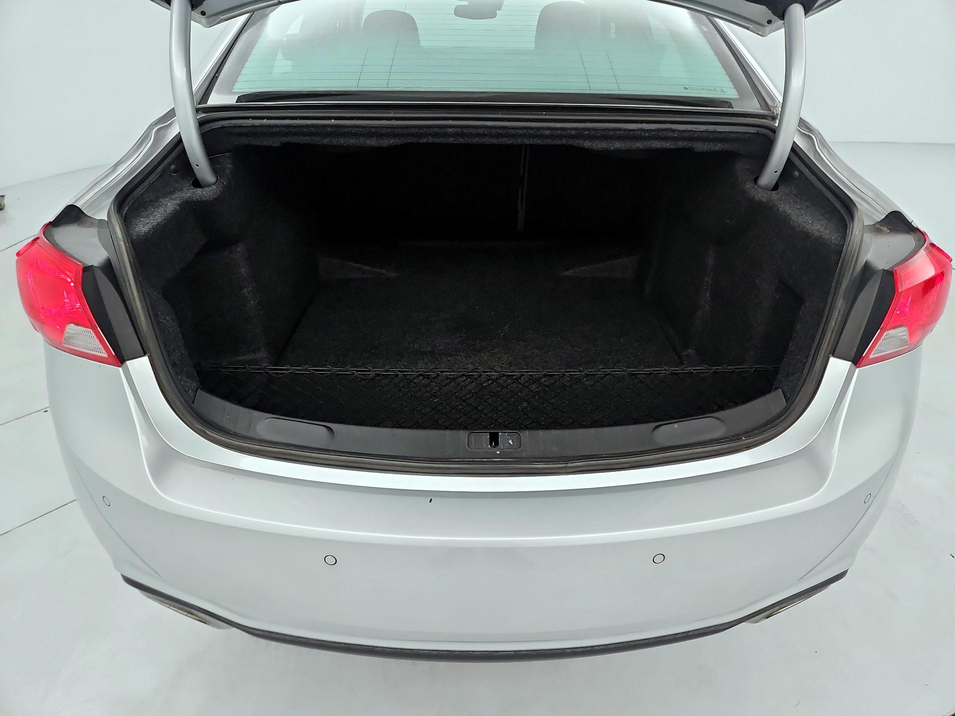 Thumbnail: 2017 Chevrolet Impala - 19