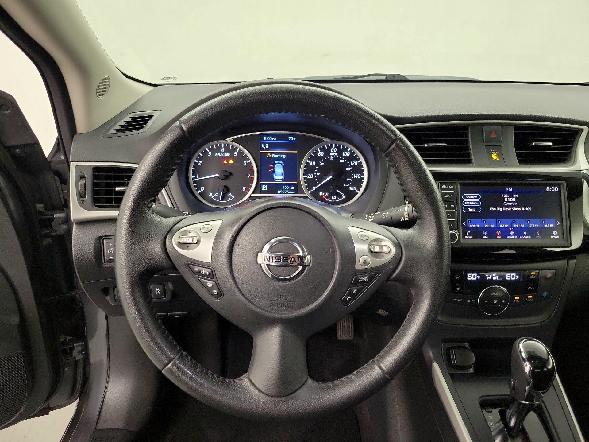 Thumbnail: 2019 Nissan Sentra - 10