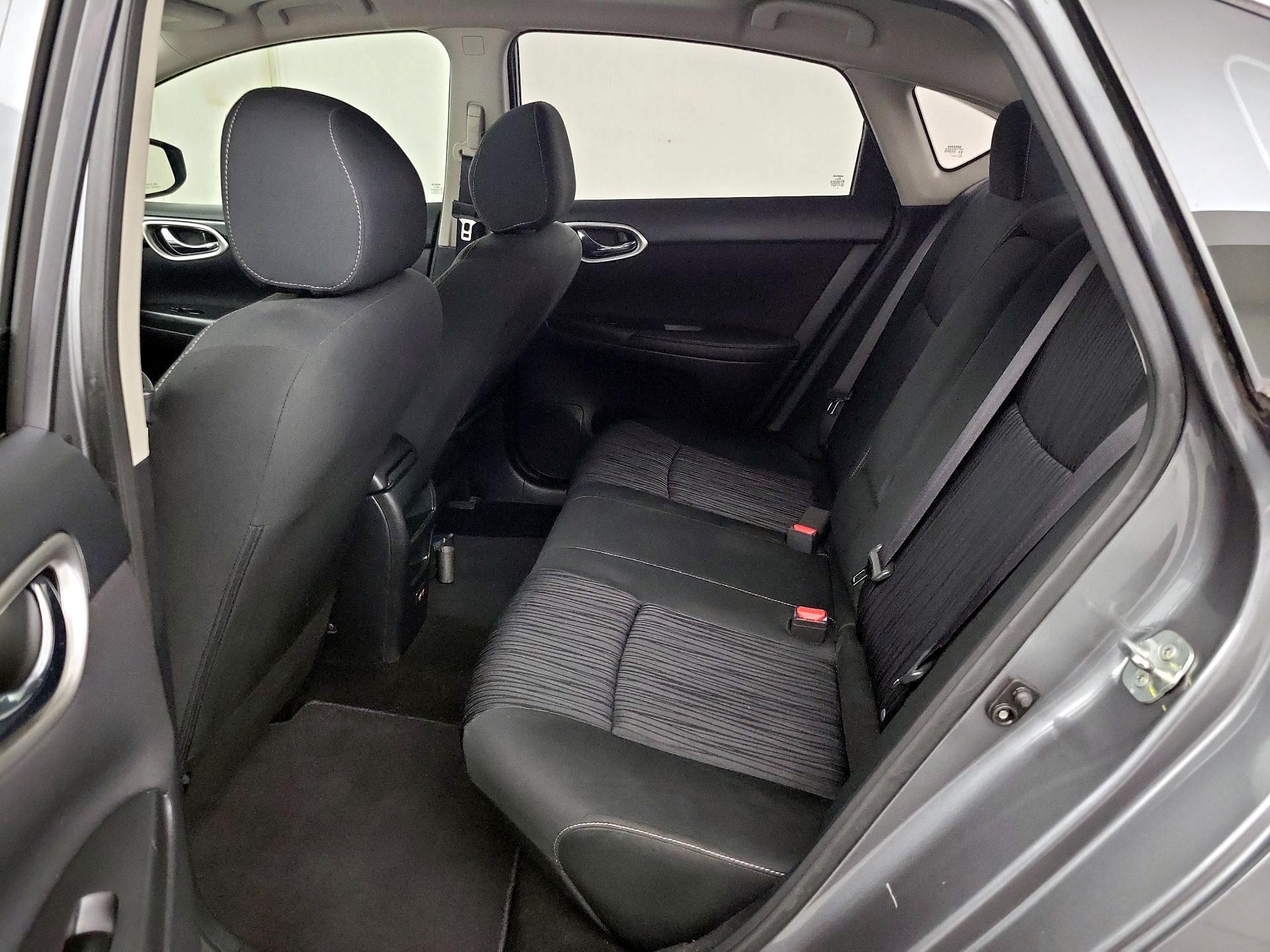 Thumbnail: 2019 Nissan Sentra - 20