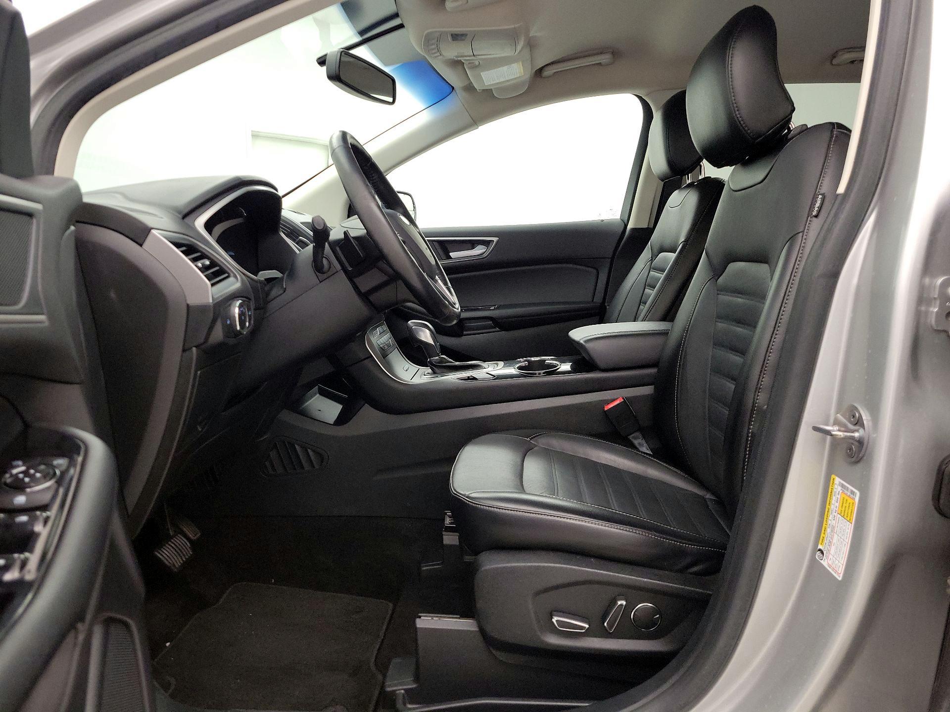 Thumbnail: 2018 Ford Edge - 11