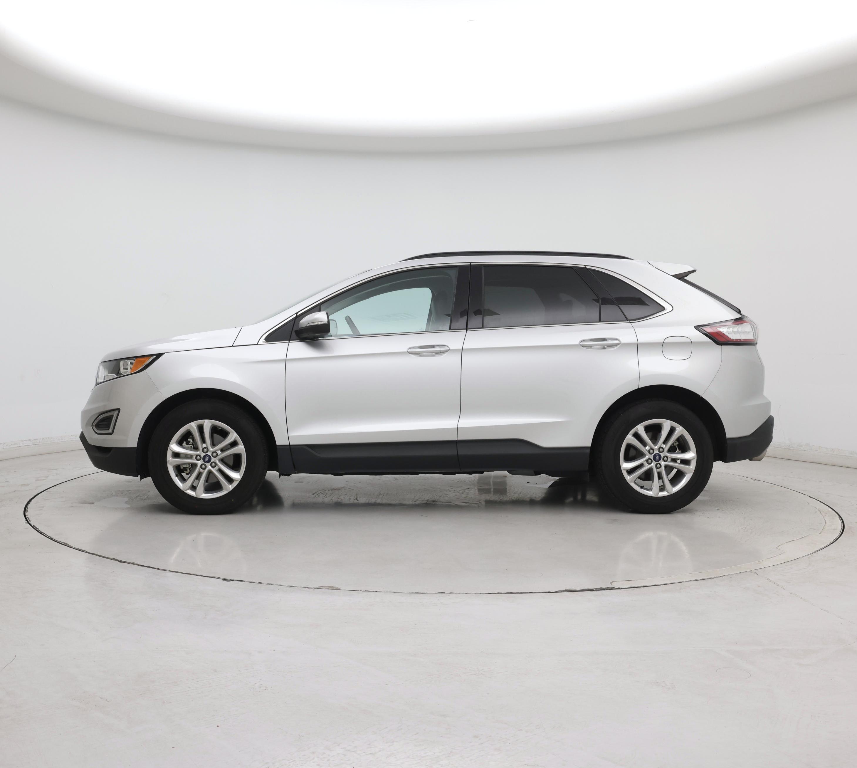 Thumbnail: 2018 Ford Edge - 3