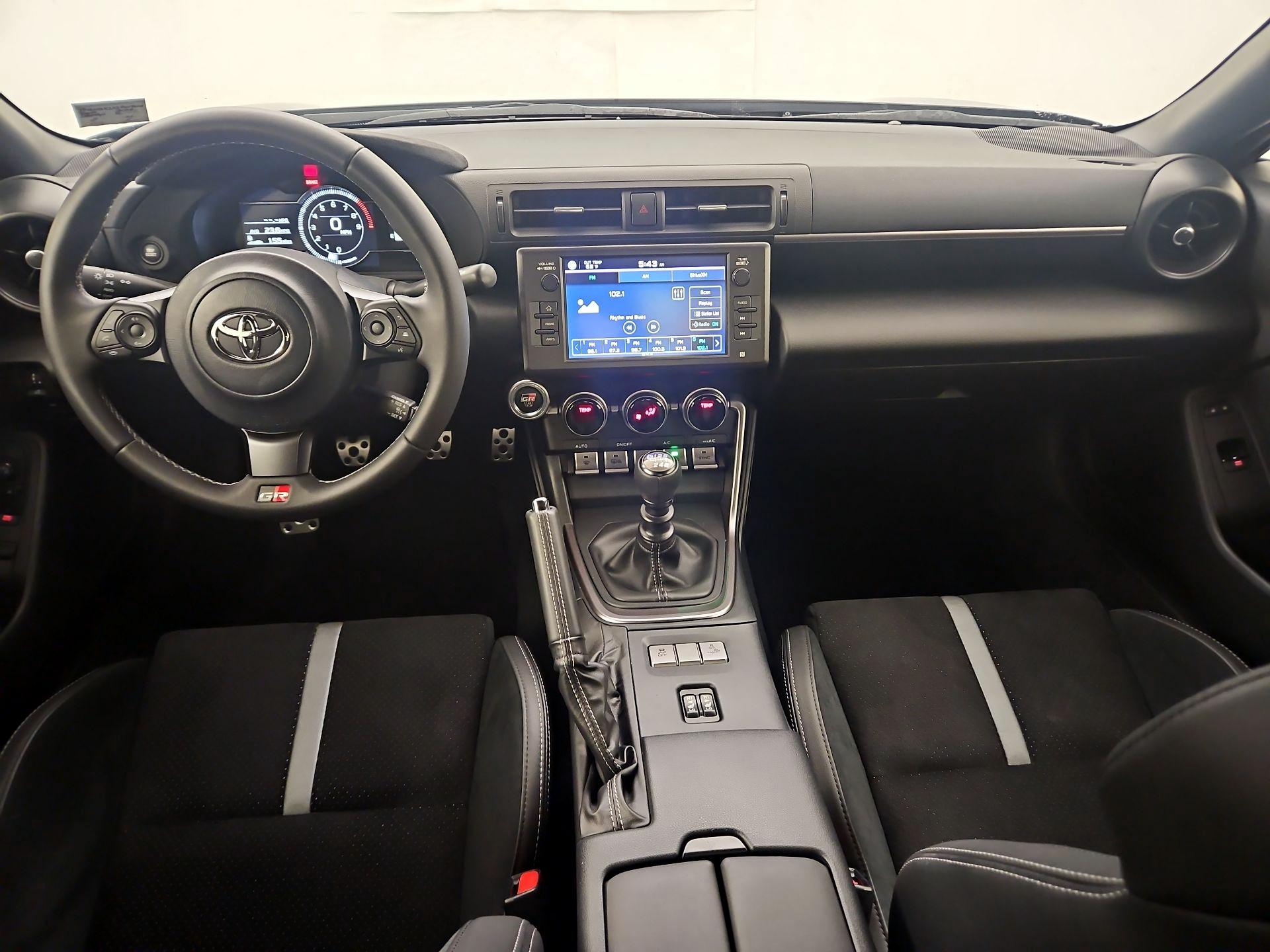 Thumbnail: 2026 Toyota GR86 - 9