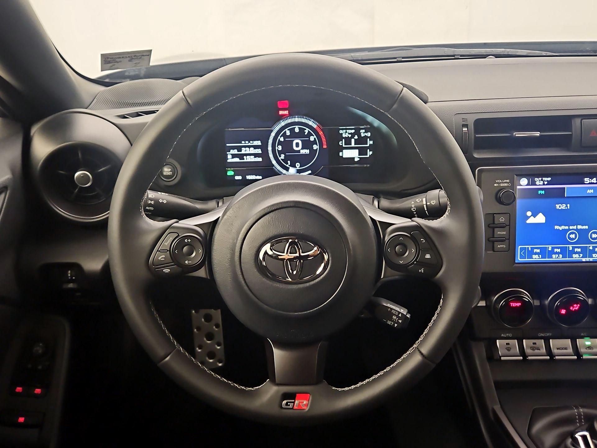 Thumbnail: 2026 Toyota GR86 - 10