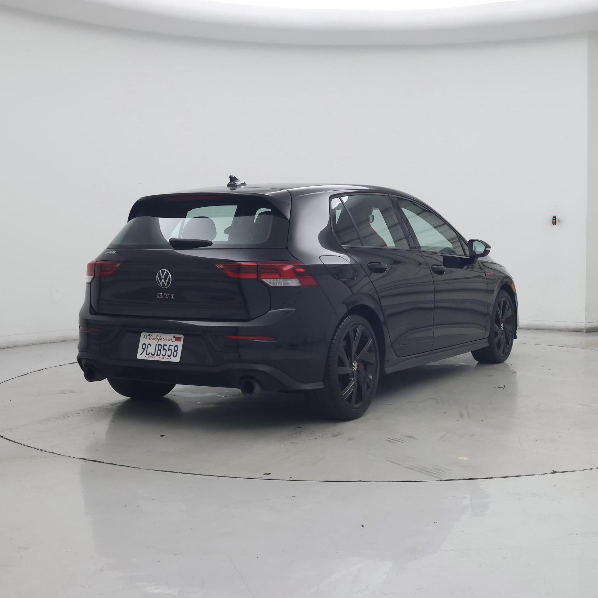 Thumbnail: 2022 Volkswagen Golf - 8