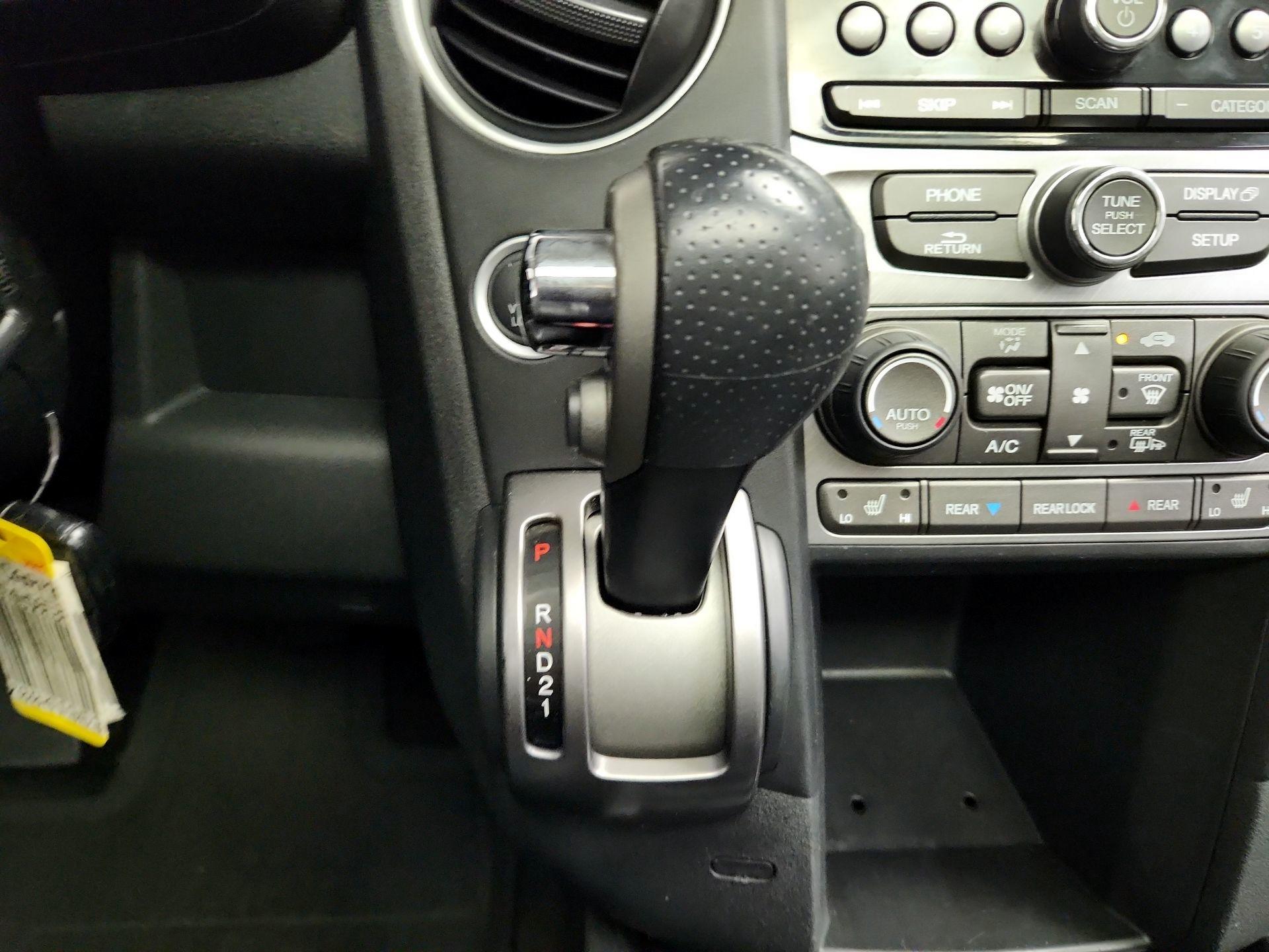 Thumbnail: 2014 Honda Pilot - 17