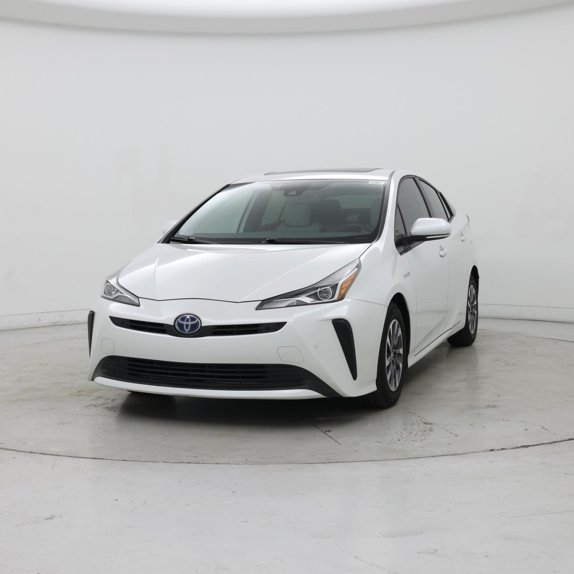 Thumbnail: 2021 Toyota Prius - 4