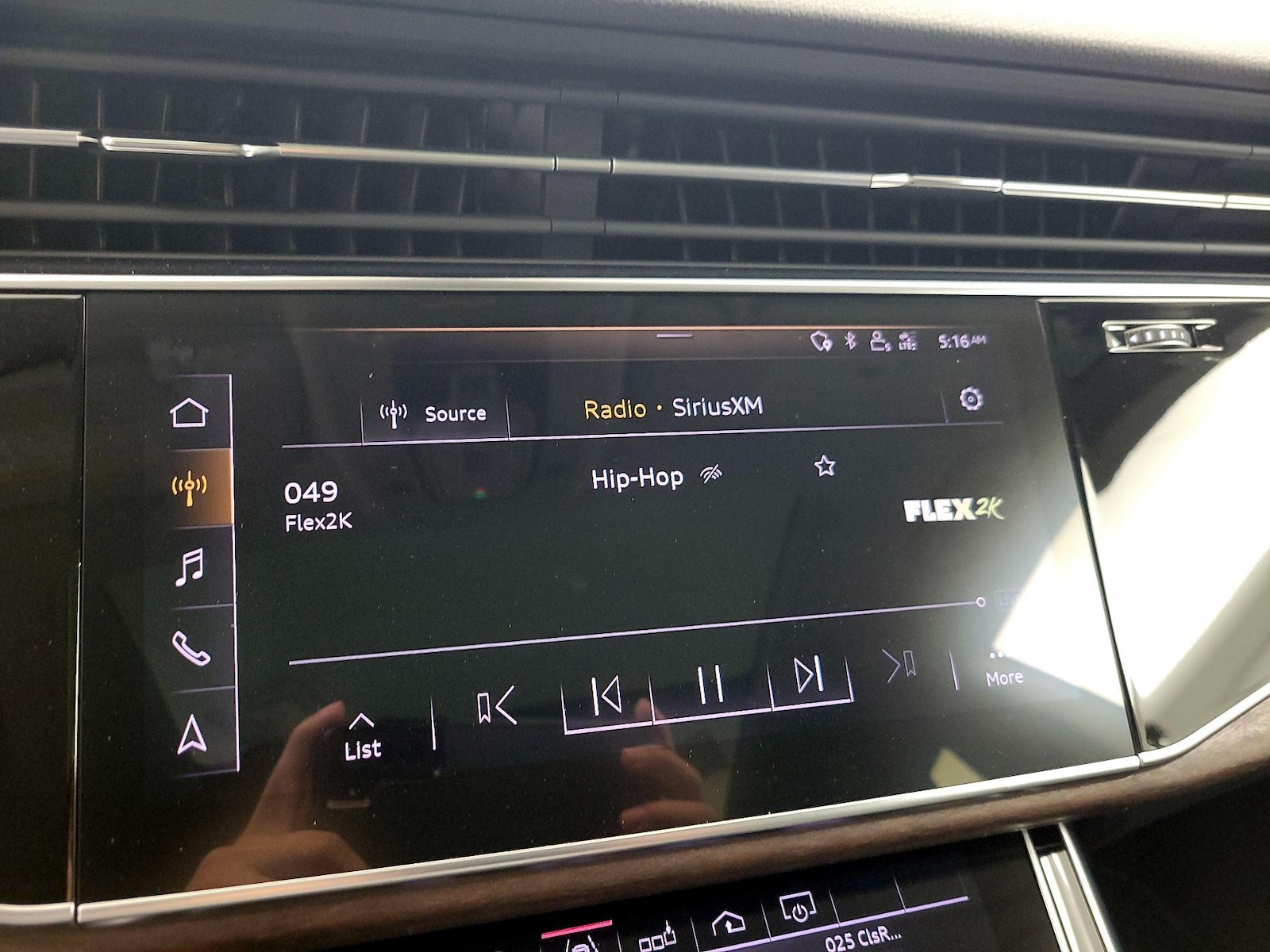 2019 Audi Q8 Premium Plus - Photo 17