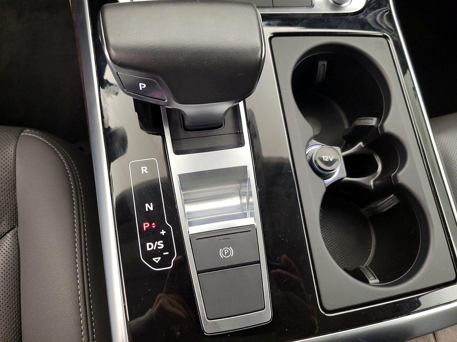 2019 Audi Q8 Premium Plus - Photo 19