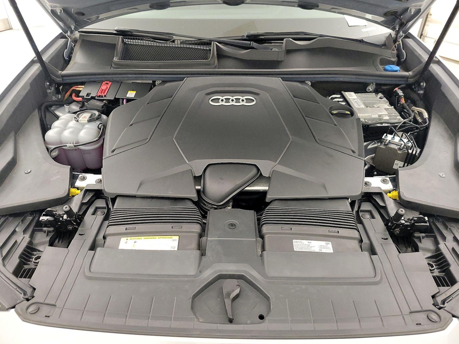 2019 Audi Q8 Premium Plus - Photo 23