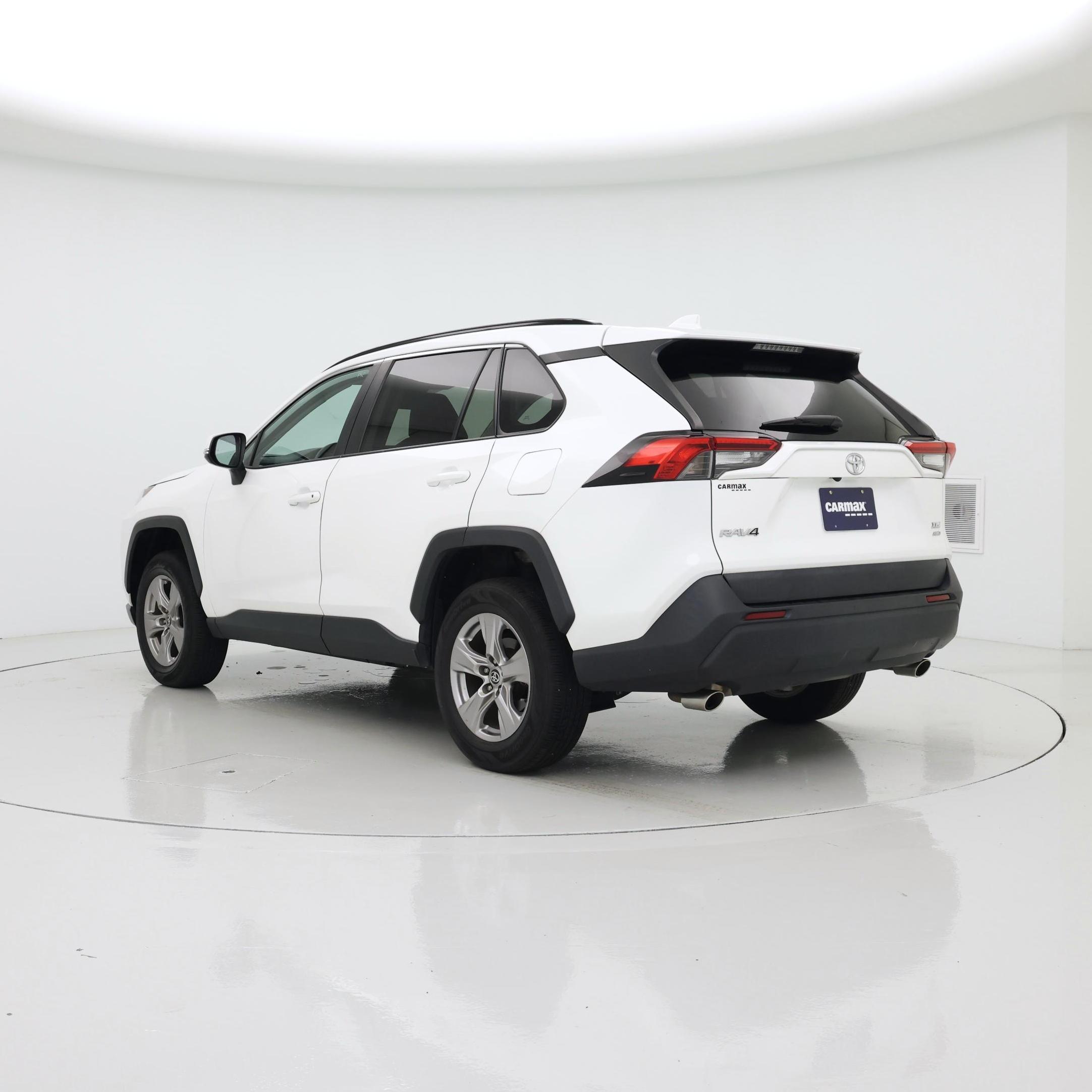 Thumbnail: 2022 Toyota RAV4 - 2
