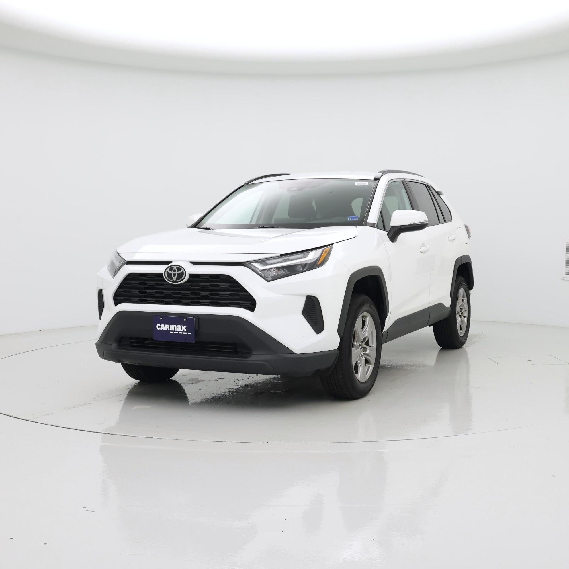 Thumbnail: 2022 Toyota RAV4 - 4