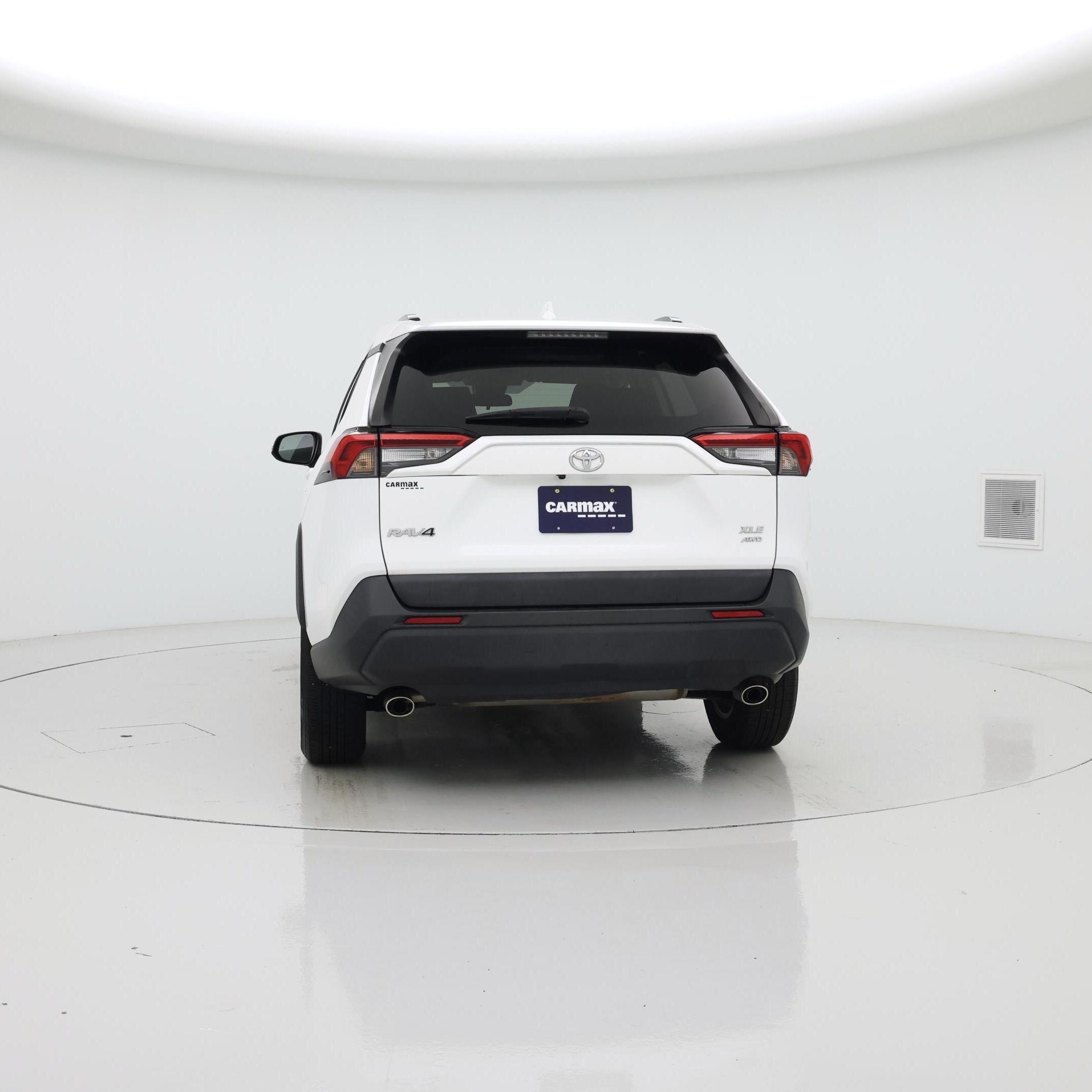 Thumbnail: 2022 Toyota RAV4 - 6
